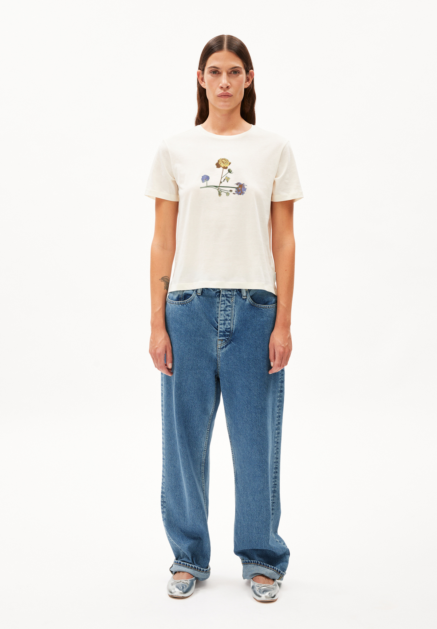 Armedangels MAARLA LITAA T-Shirt Relaxed Fit aus Bio-Baumwolle in oatmilk Armedangels MAARLA LITAA T-Shirt Relaxed Fit aus Bio-Baumwolle in oatmilk
