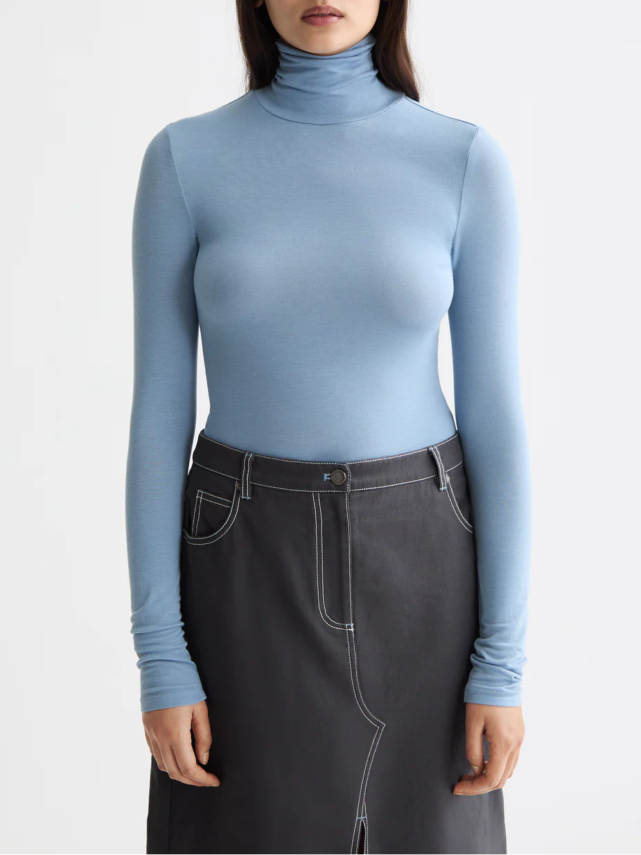 Scotch & Soda Roll up neck top / Longsleeve in Faded Denim