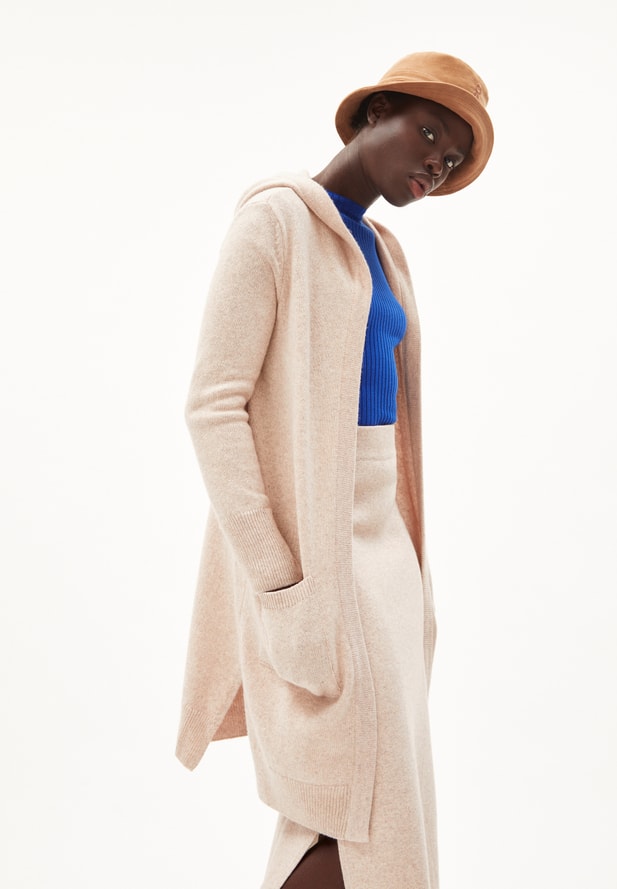 Armedangels  WARMAA Strick Cardigan Relaxed Fit aus Bio-Woll Mix in camel