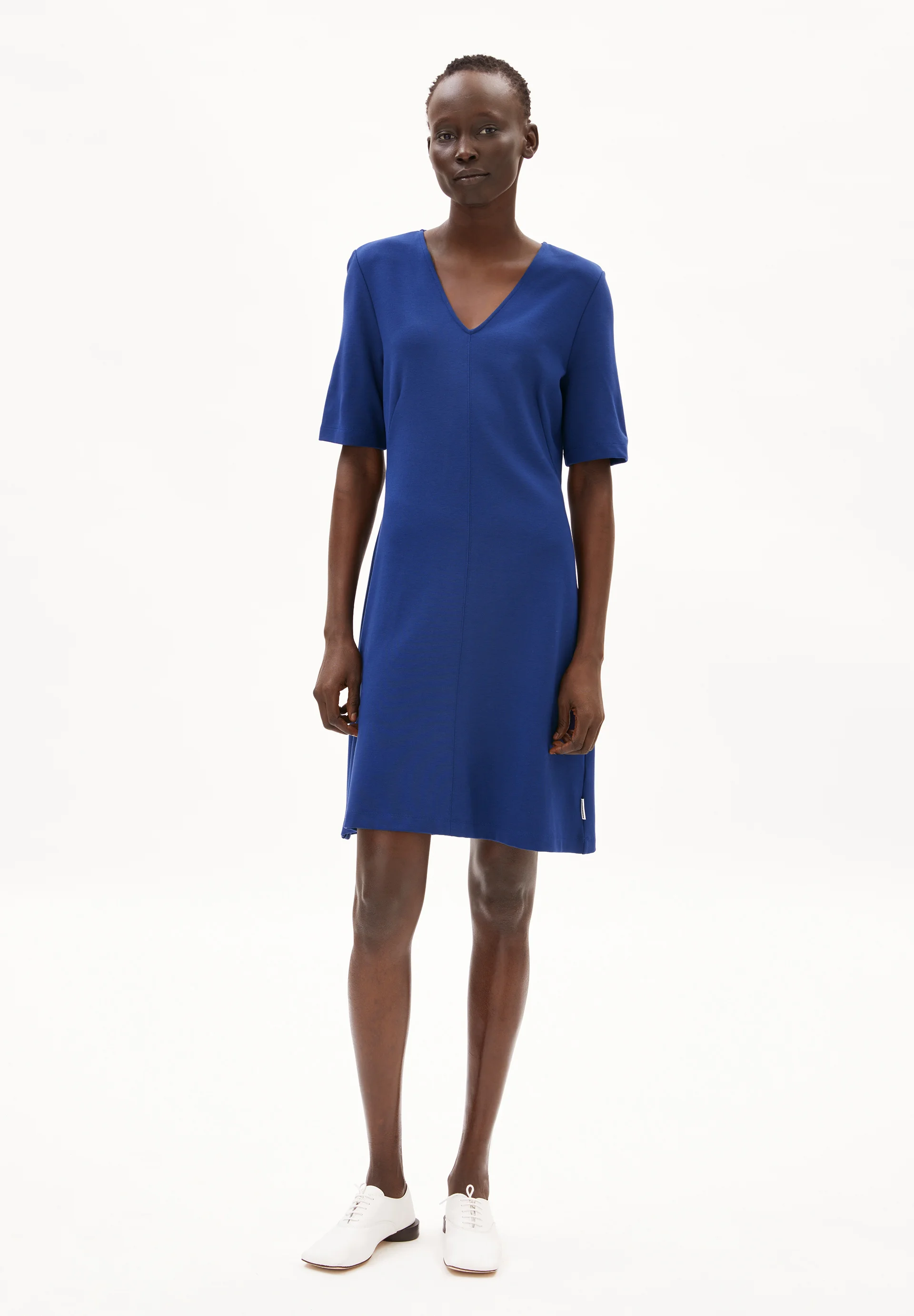 Armedangels LESJAA Jerseykleid aus LENZING™ ECOVERO™ Viskose Mix in blue noon Armedangels LESJAA Jerseykleid aus LENZING™ ECOVERO™ Viskose Mix in blue noon