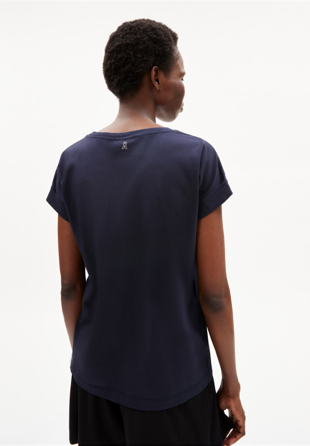Armedagels IDAA WATER ICON T-Shirt aus Bio-Baumwolle in night sky Armedagels IDAA WATER ICON T-Shirt aus Bio-Baumwolle in night sky