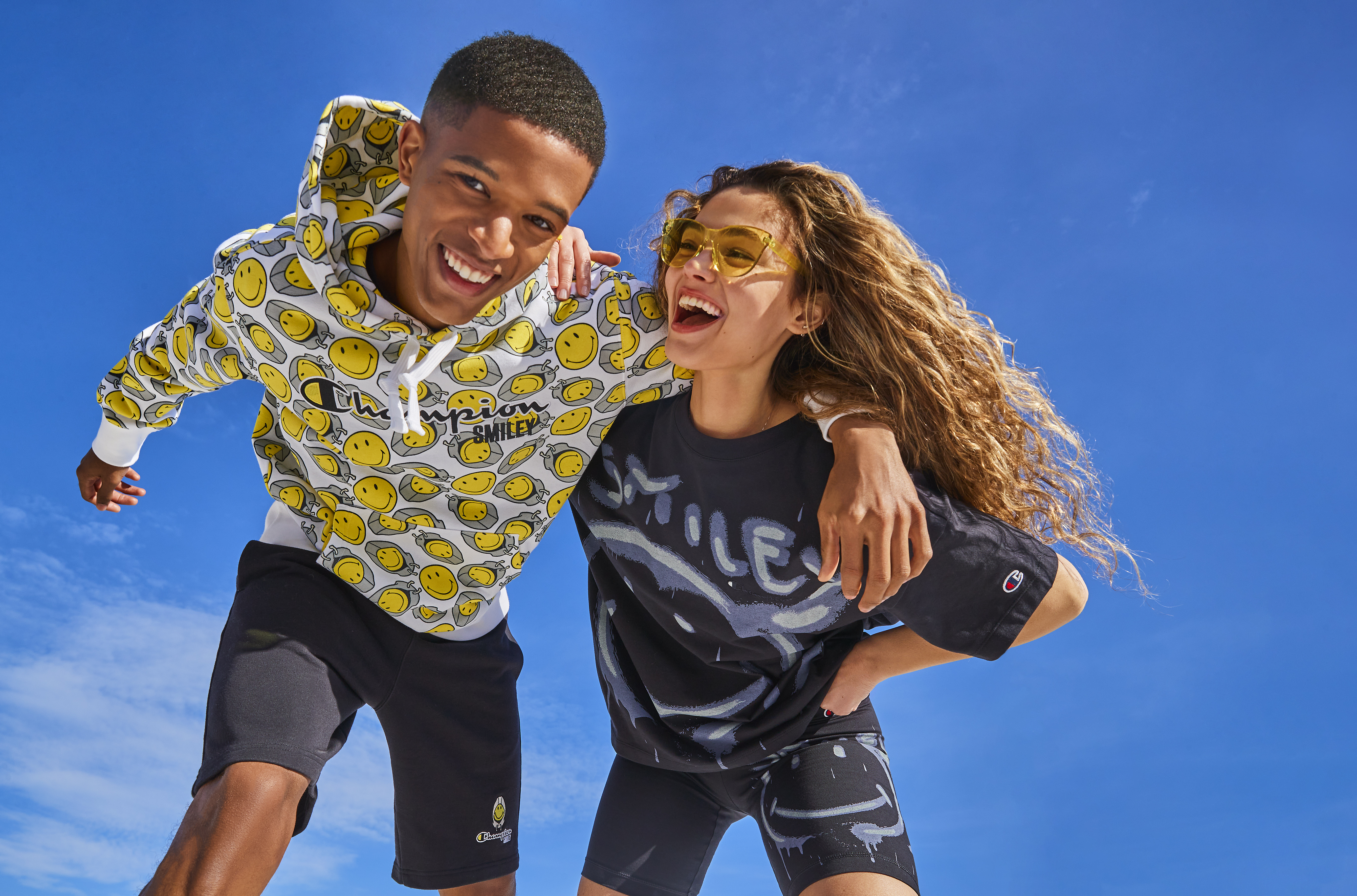 Champion x Smiley® 50th Anniversary Edition Short mit kleinem Logo-Schriftzug Champion x Smiley® 50th Anniversary Edition Short mit kleinem Logo-Schriftzug