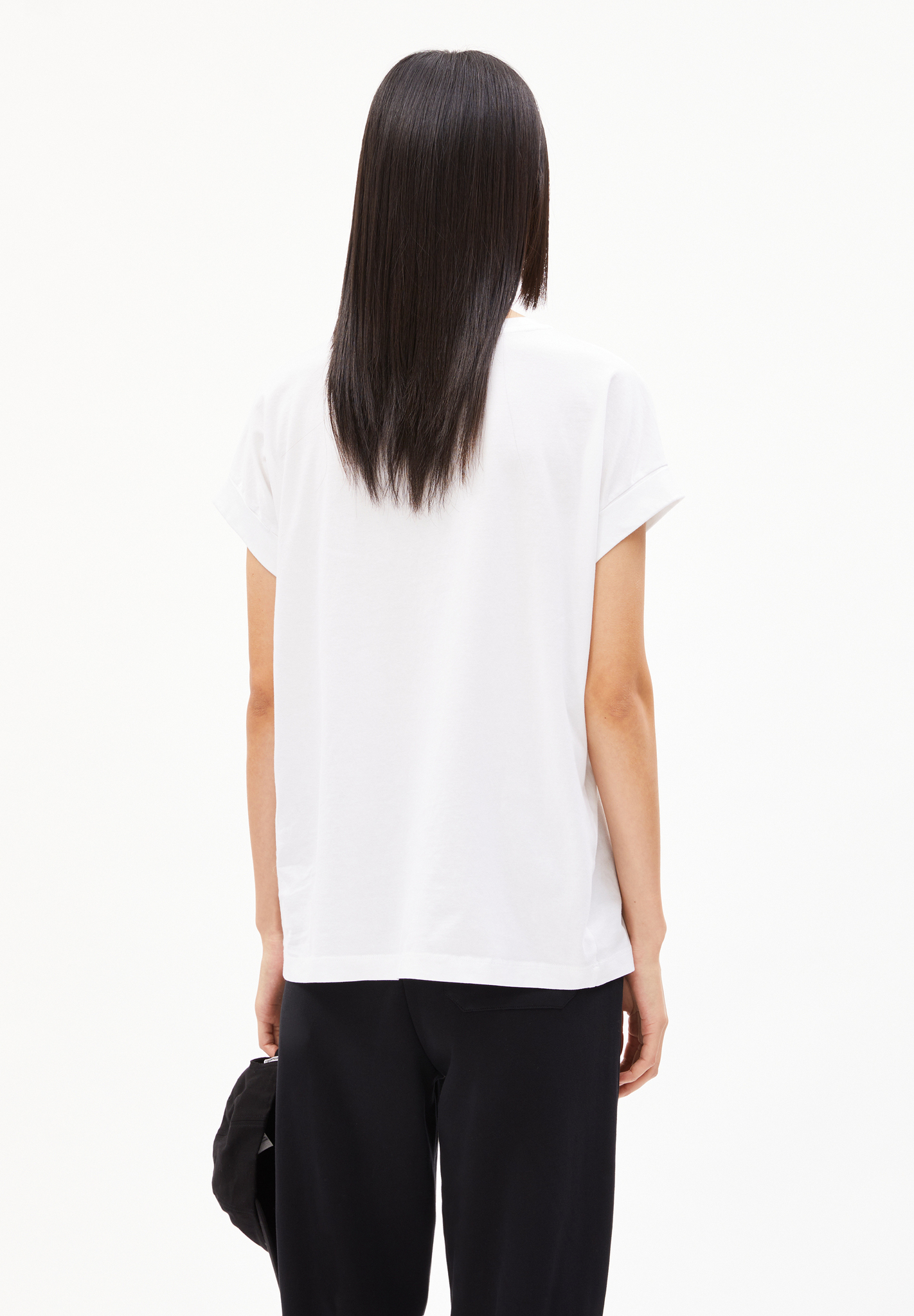 Armedangels IDAARA T-Shirt Loose Fit aus Bio-Baumwolle in weiß Armedangels IDAARA T-Shirt Loose Fit aus Bio-Baumwolle in weiß