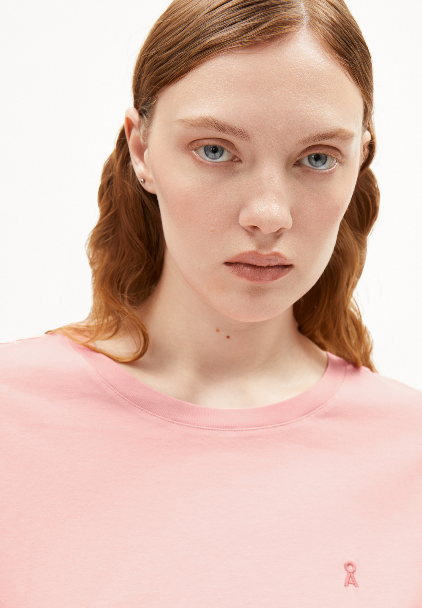 Armedangels IDAARA T-Shirt Loose Fit aus Bio-Baumwolle in deep rasalilly Armedangels IDAARA T-Shirt Loose Fit aus Bio-Baumwolle in deep rasalilly