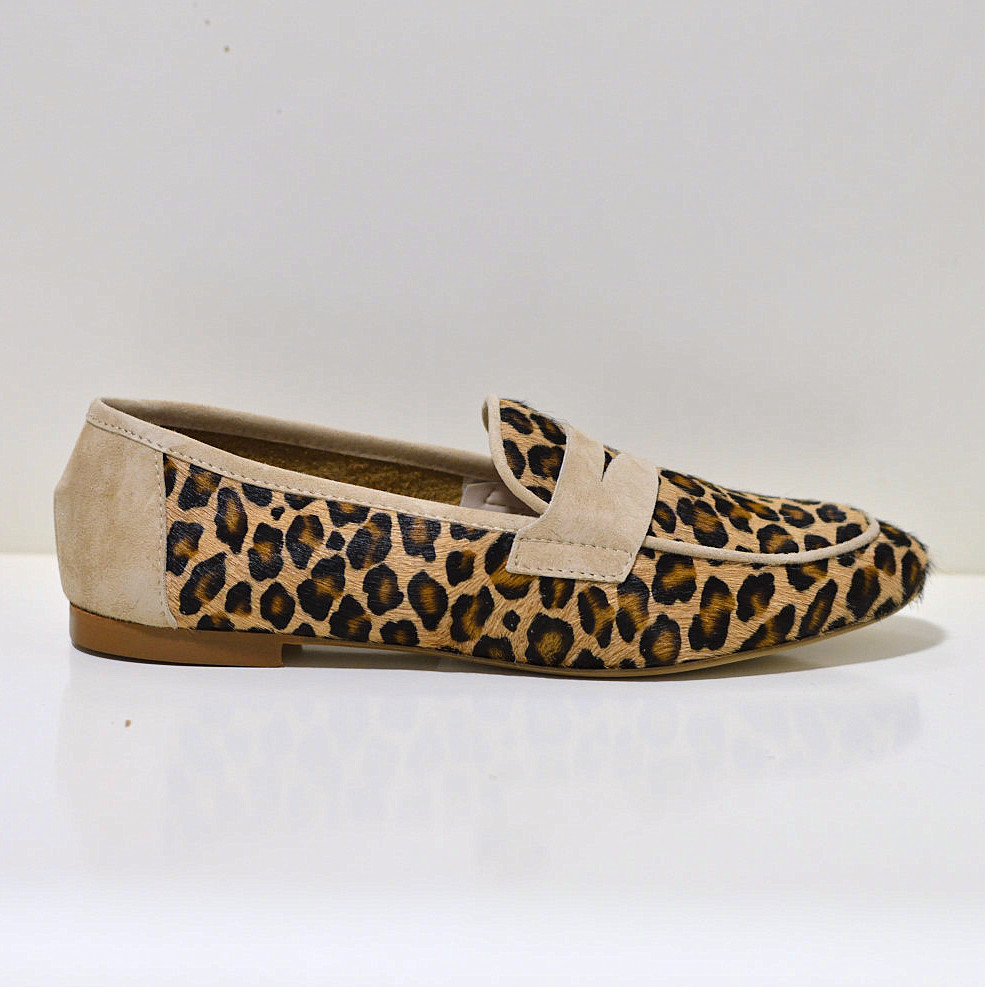 Gianluca Pisati Moccasins / Loafer Iris aus feinstem Cavallinoleder in Leo beige
