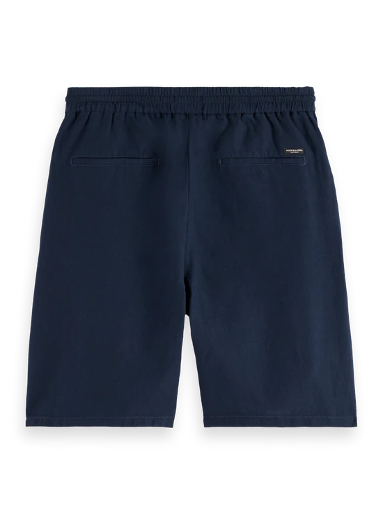 Scotch&Soda Essentials Fave Bermuda Shorts aus Baumwolle / Leinen in night Scotch&Soda Essentials Fave Bermuda Shorts aus Baumwolle / Leinen in night