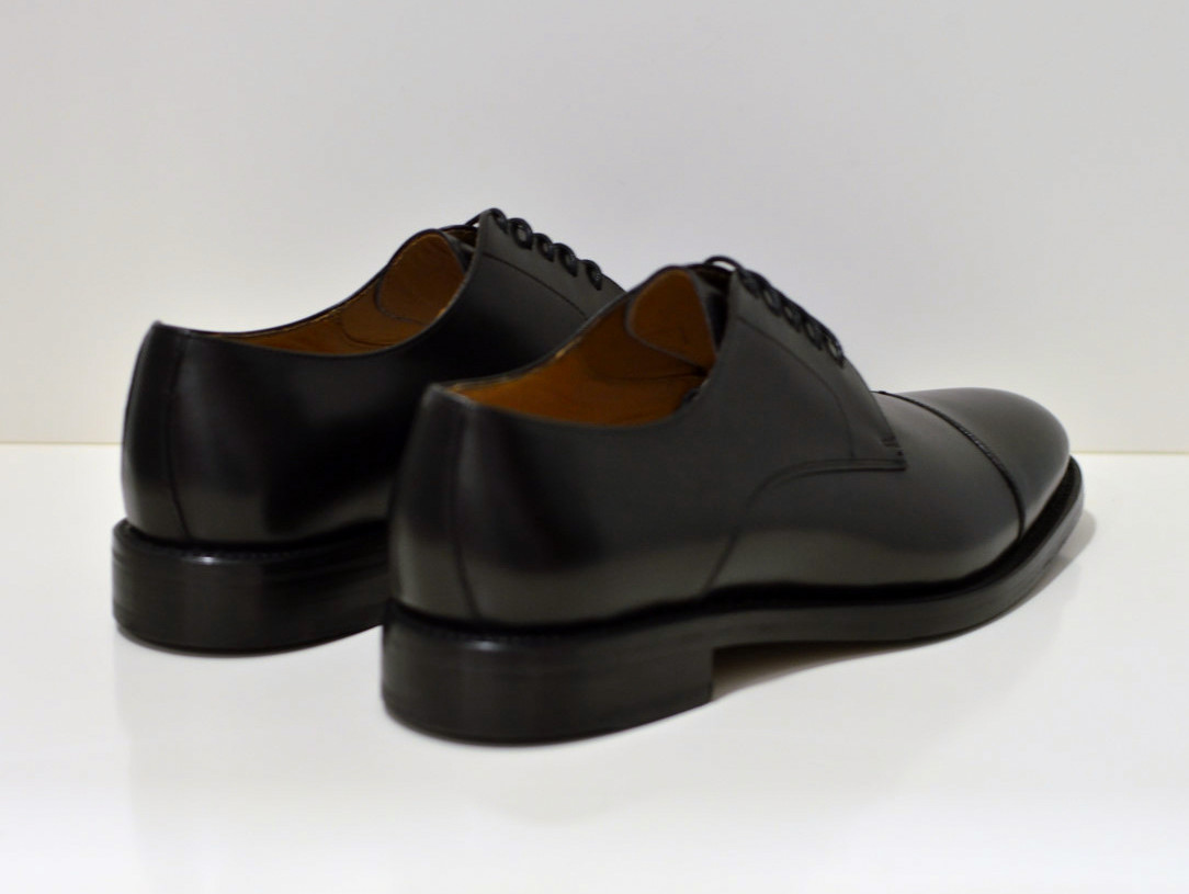  Berwick Rahmengenähter Blúcher Schuh mit Quernaht in schwarz 3012-K1 