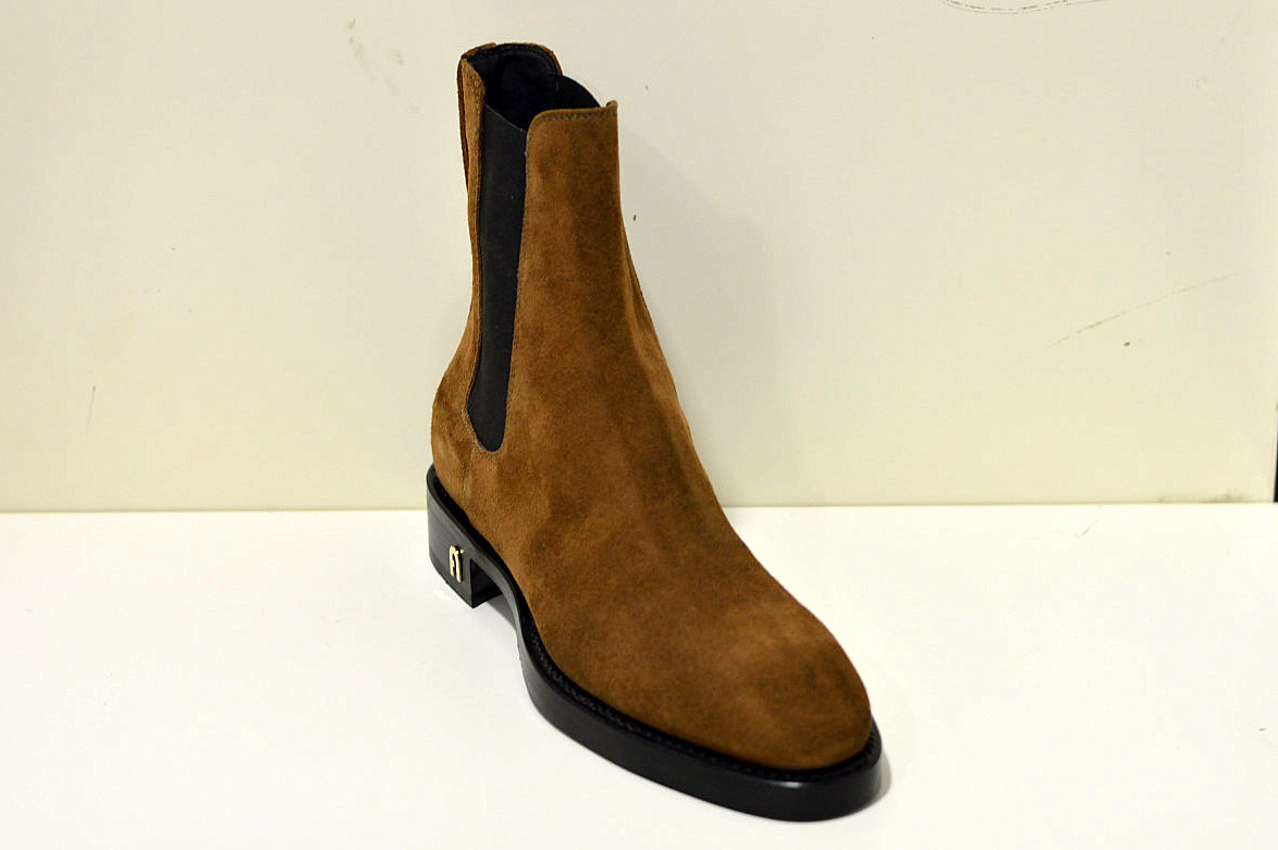  Furla Heritage Stiefeletten  Chelsea Boots aus Kalbsleder in braun