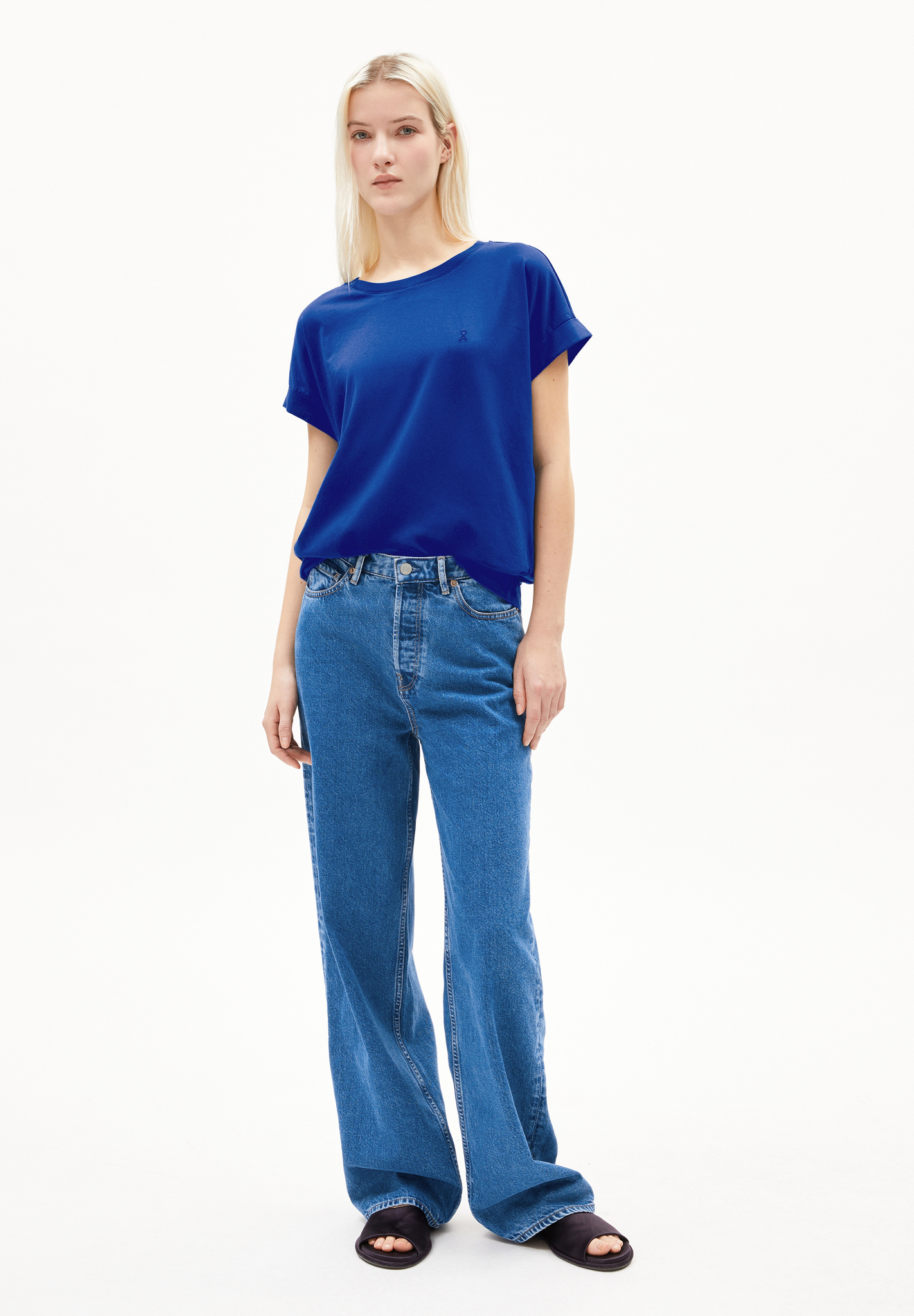 Armedangels IDAARA T-Shirt Loose Fit aus Bio-Baumwolle in lapis blue Armedangels IDAARA T-Shirt Loose Fit aus Bio-Baumwolle in lapis blue