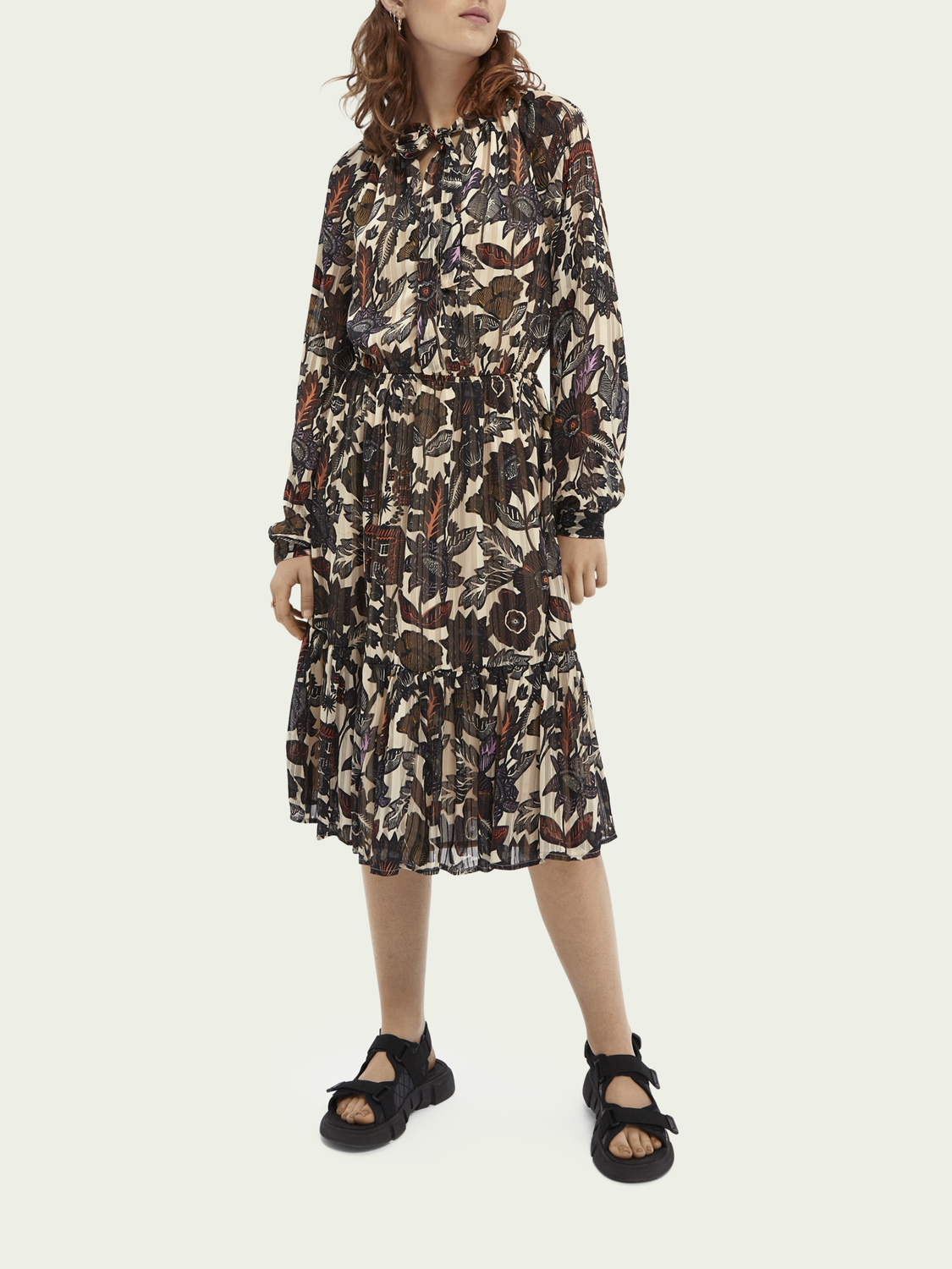 Scotch&Soda wadenlanges Midikleid mit Schleife Scotch&Soda wadenlanges Midikleid mit Schleife