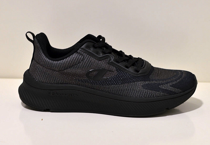Champion Galactic Low Cut Shoe / Sneakers in schwarz 