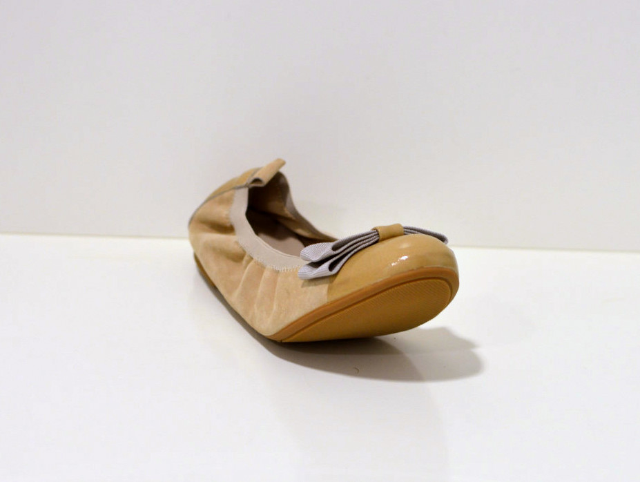 Gianluca Pisati Ballerinas aus Wildleder mit flexiberl Sohle in beige