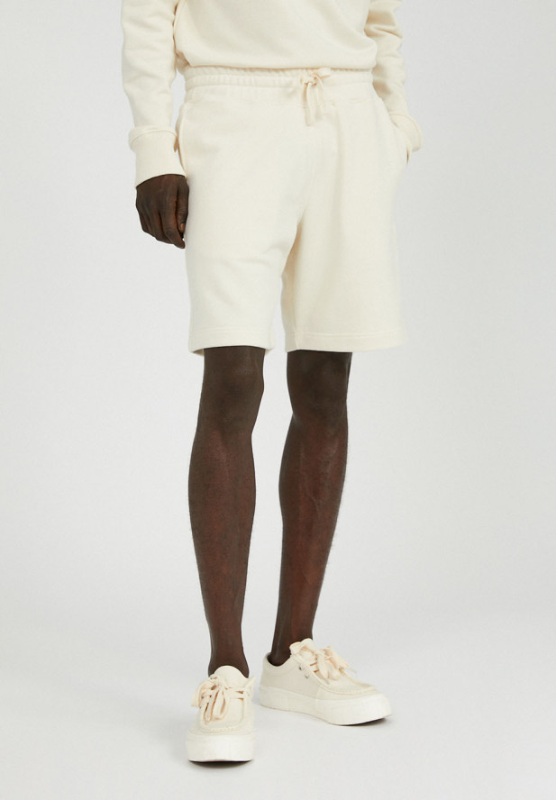 Armedangels  MAARCEL COMFORT UNDYED Sweat Shorts aus Bio-Baumwolle
