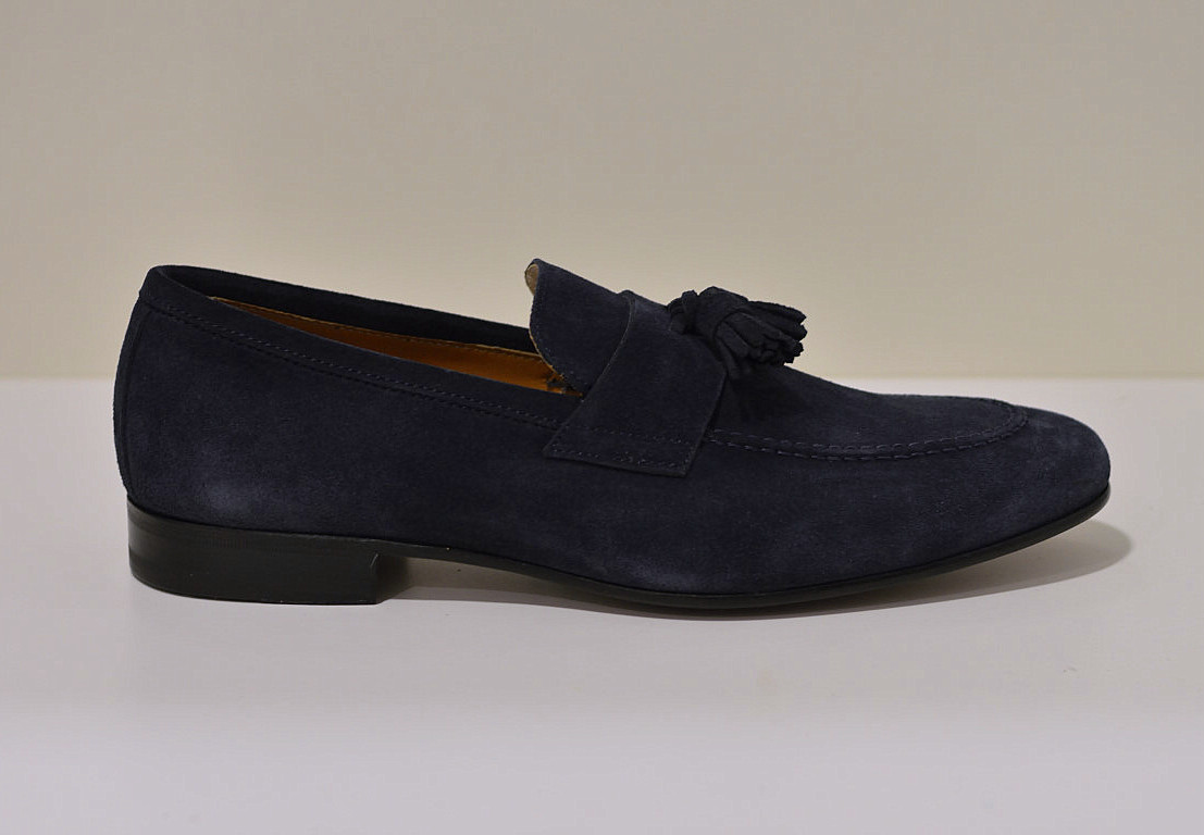 Berwick 1707 Tassel Loafer aus geöltem Wildleder in dunkelblau mit genähter Ledersohle 