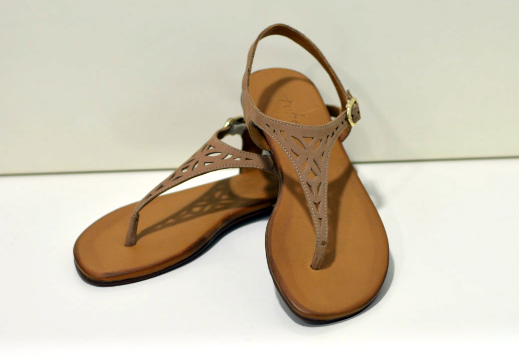   Tube Zehensandalen mit Riemchen aus Leder Nabuck in warm beige