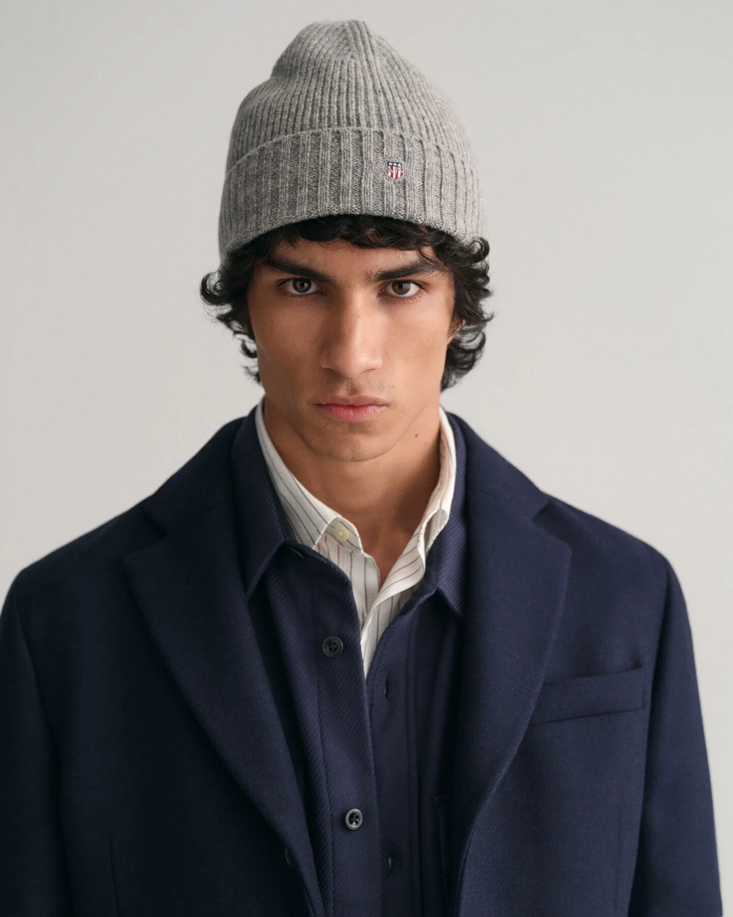 Gant Herren Mütze Shield Beanie aus Wolle in grey melang
