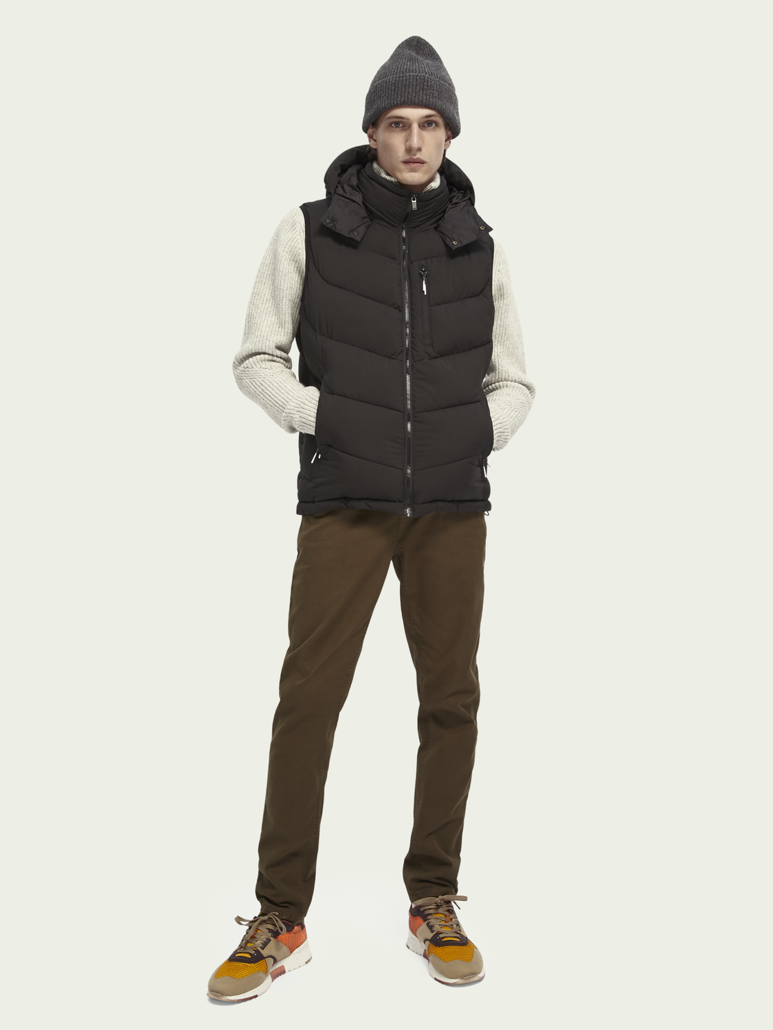 Scotch&Soda Gesteppter Bodywarmer Weste in schwarz Scotch&Soda Gesteppter Bodywarmer Weste in schwarz