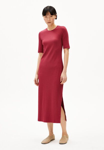 Armedangels  SEHAARAA Ripp-Jerseykleid aus Bio-Baumwoll Mix / Kleid in red ash