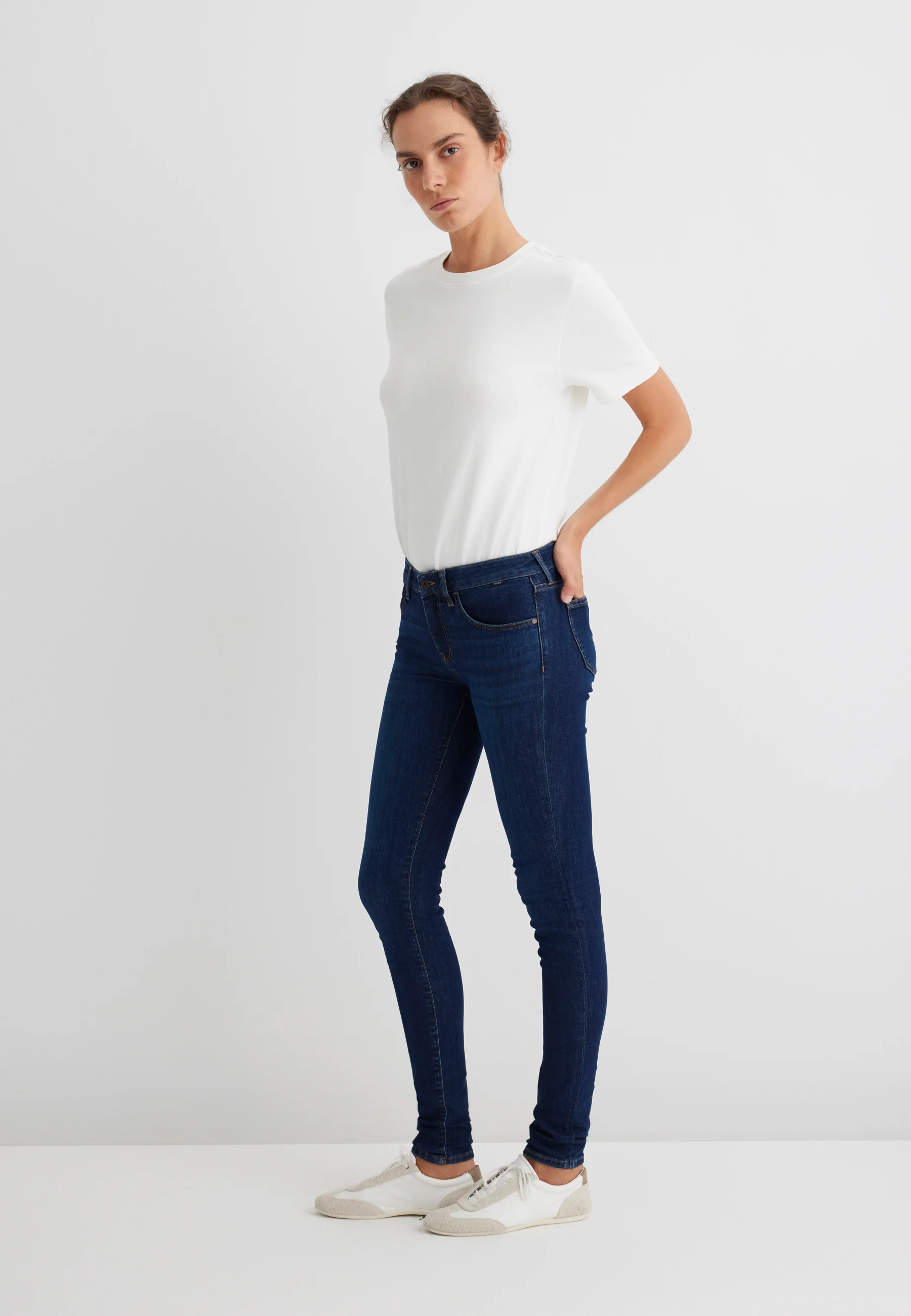 Mavi ADRIANA | Mid-Rise, Super Skinny in Deep Brushed Str