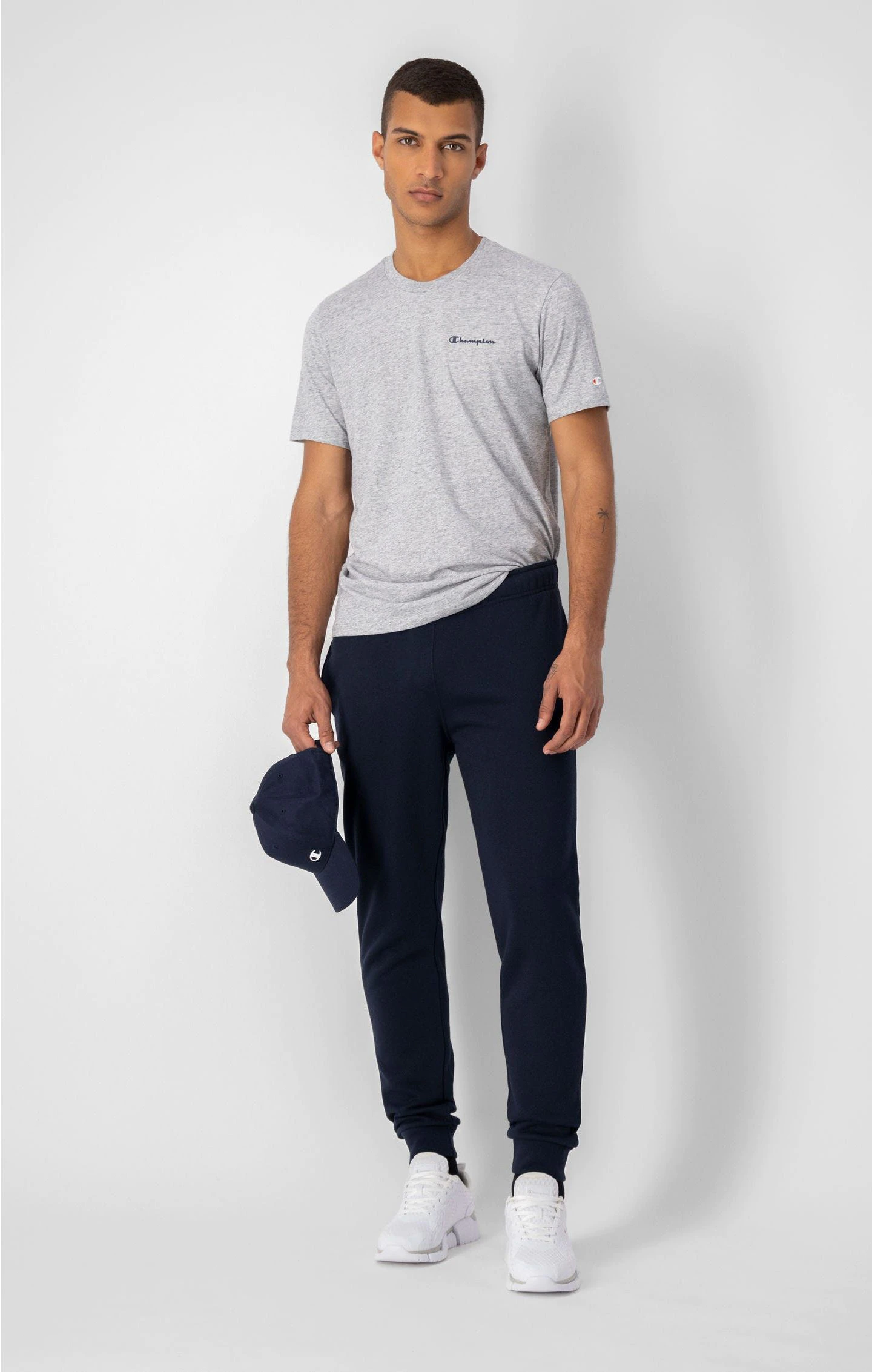 Champion Legacy Jogginghose mit C-Logo und gerippten Knöchelbündchen in blau