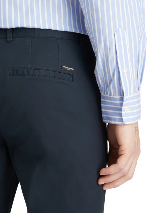 Scotch&Soda CORE - MOTT - STRETCH COTTON CHINO in Night Scotch&Soda CORE - MOTT - STRETCH COTTON CHINO in Night