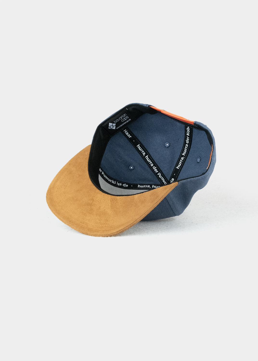 Bavarian Caps Cap Cap "Pumuckl tanzt" - dunkelblau (Snapback) Bavarian Caps Cap Cap "Pumuckl tanzt" - dunkelblau (Snapback)
