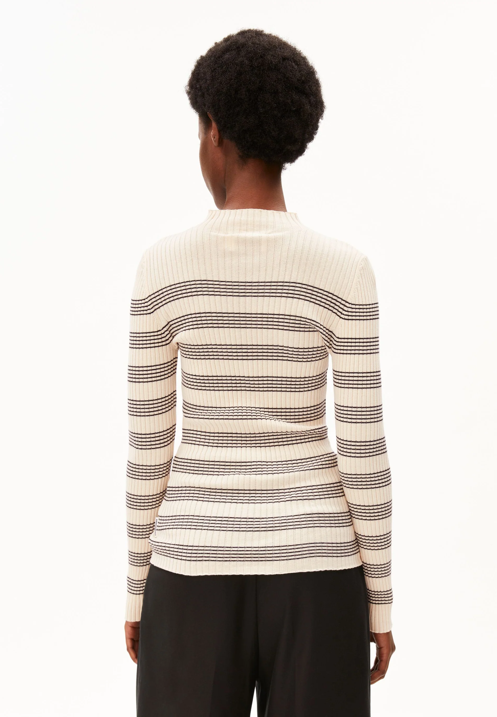 Armedangels ALAANIA GESTREIFTER STRICKPULLOVER  100% Bio-Baumwolle in oatmilk-black