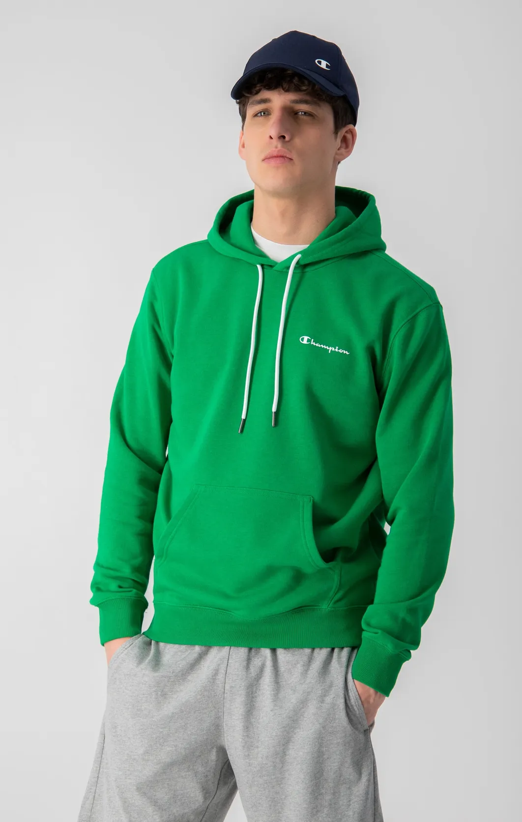 Champion Kapuzenpullover mit kleinem Logo und Kordelzug in grün