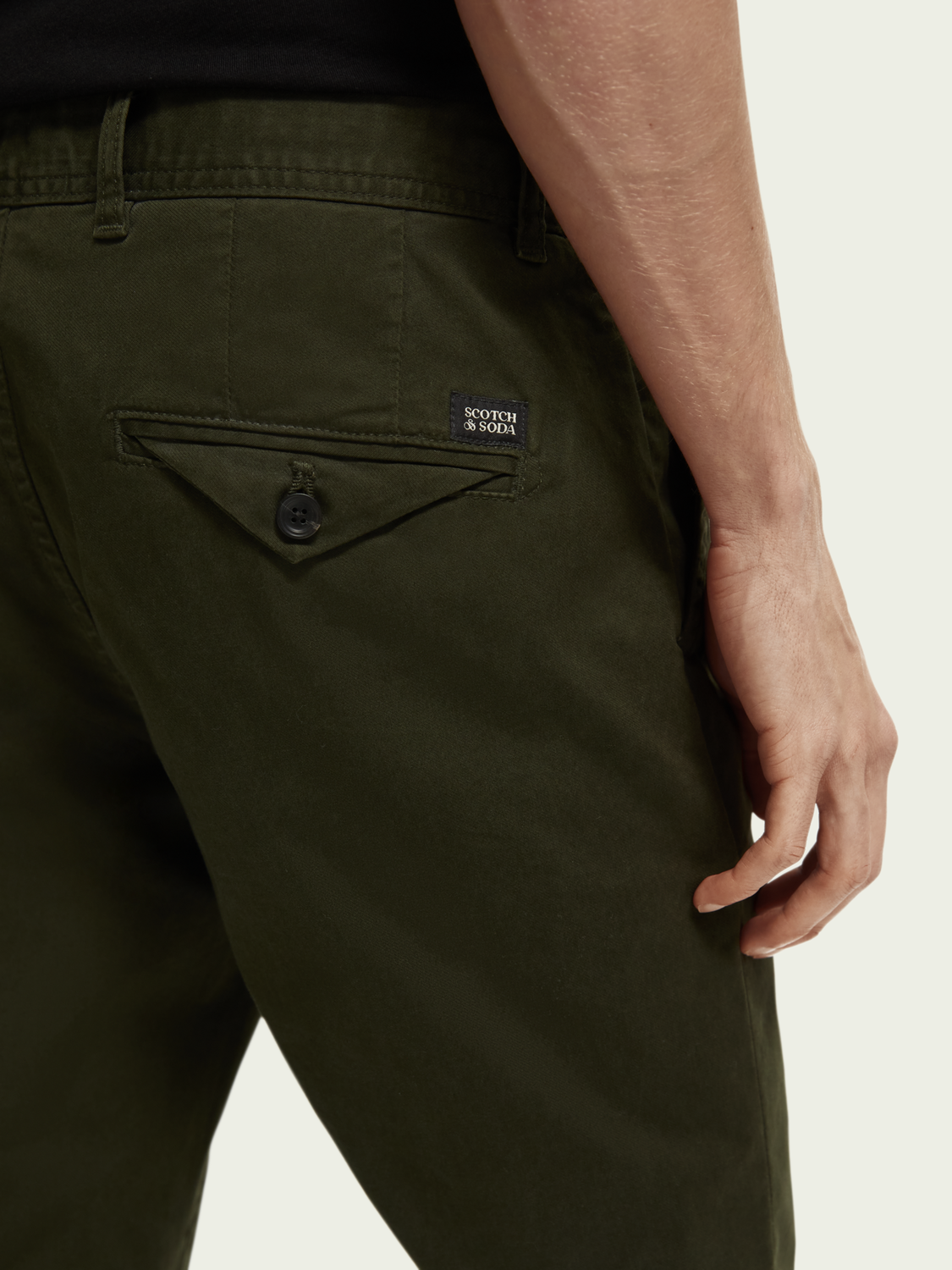 Scotch&Soda Chino Mott super-slim fit aus organic cotton in Military Scotch&Soda Chino Mott super-slim fit aus organic cotton in Military