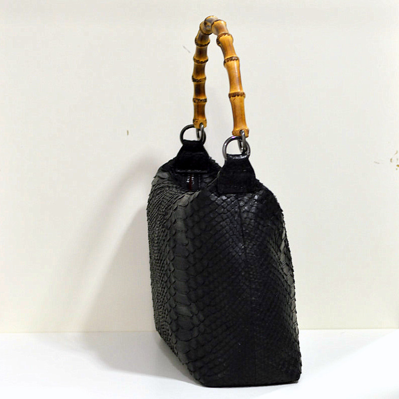Fausto Colato Schlangenleder-Tasche Python mit Henkel / Griff und Gurt in schwarz