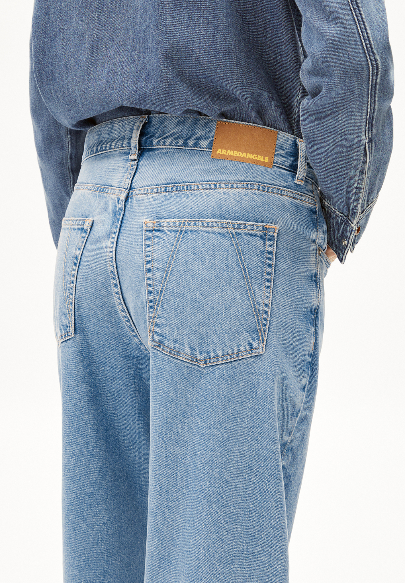 Armedangels  HAAYI Jeans Baggy Fit Low Waist recycelte Baumwolle Non-Stretch horizon