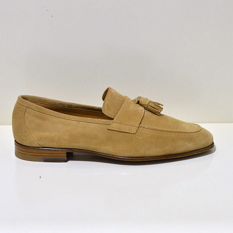  Berwick 1707 Tassel Loafer aus englischem Wildleder in caramel /beige mit genähter Ledersohle / Mokassin 