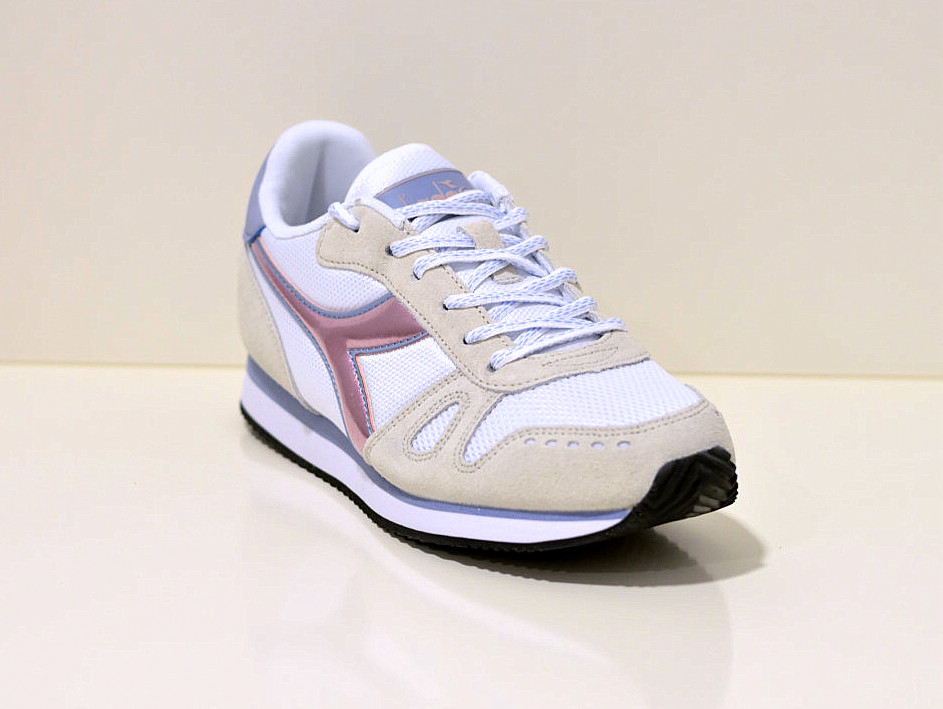 Diadora leichter Sommer Sneaker  aus Leder und Mesh