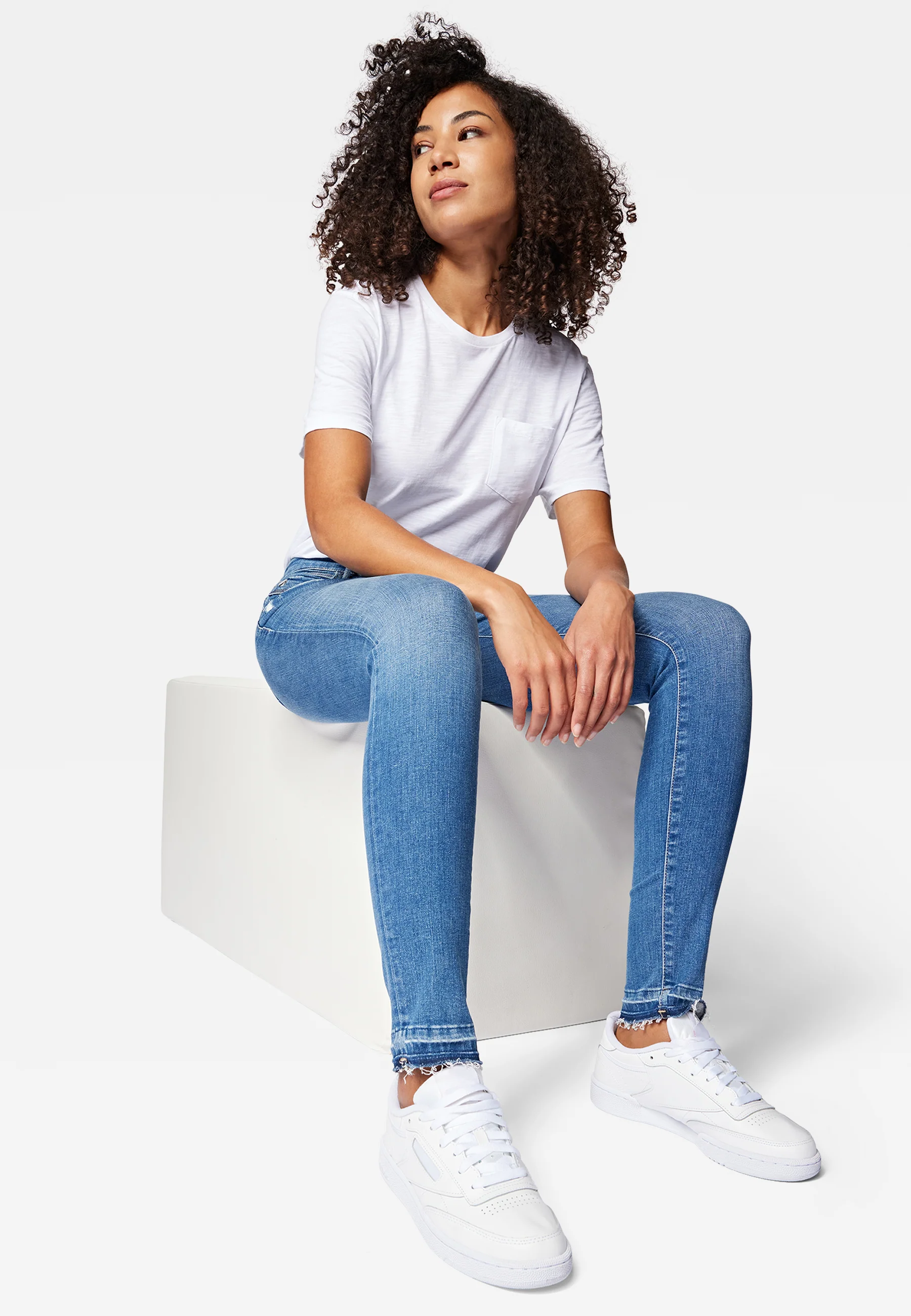 Mavi ADRIANA | Mid Rise, Super Skinny Jeans in Mid Distressed Glam 