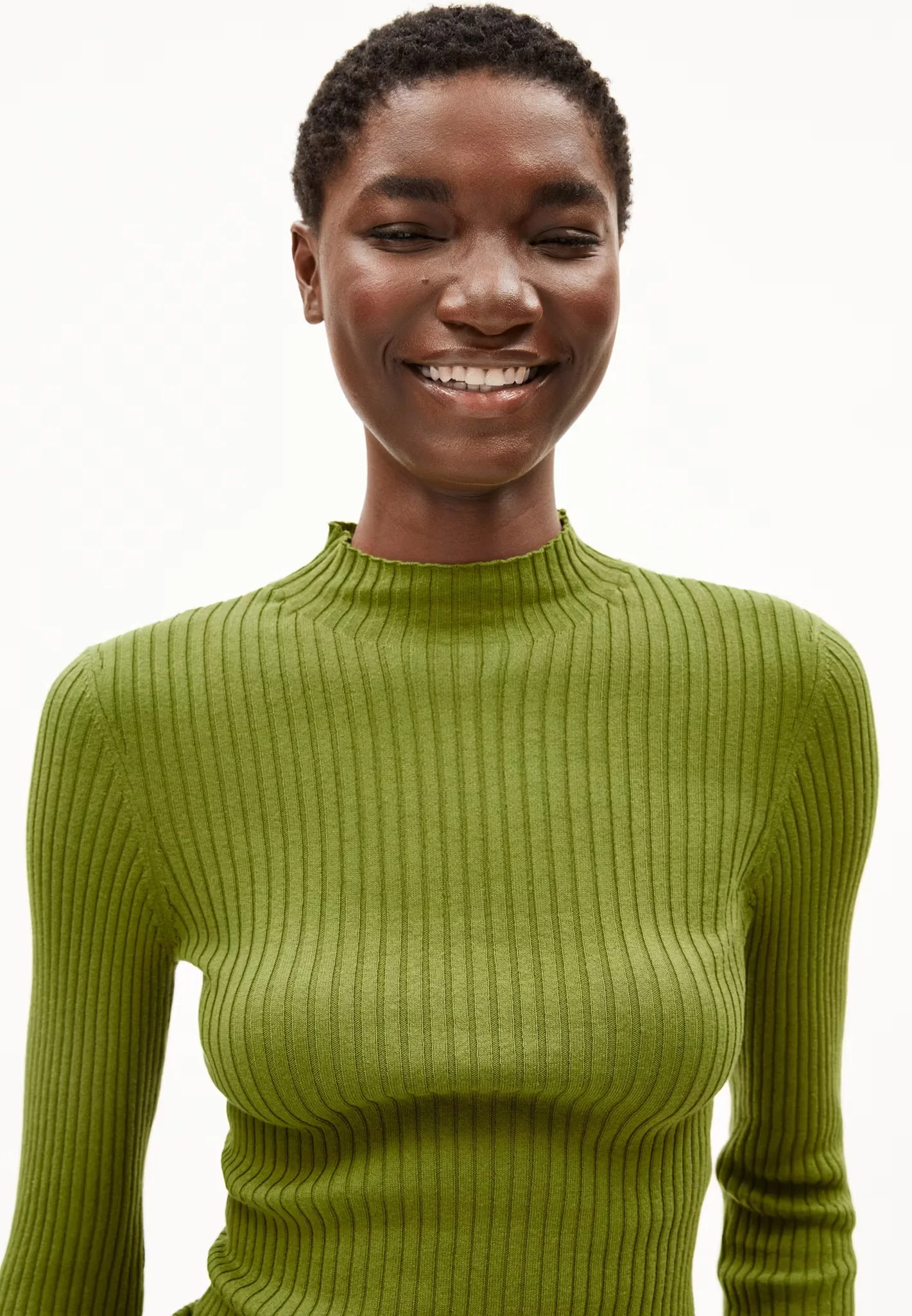 Armedangels Armedangels ALAANIA Pullover Slim Fit aus Bio-Baumwolle in dark moss Armedangels Armedangels ALAANIA Pullover Slim Fit aus Bio-Baumwolle in dark moss