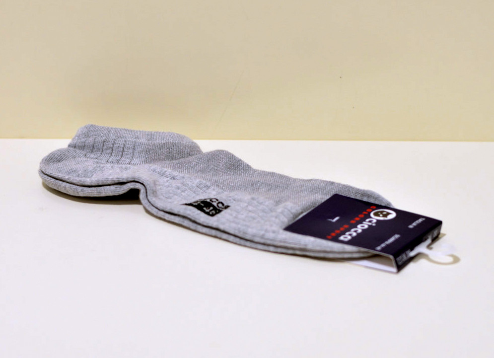 Basic Sneaker Socken von Ciocca in grau