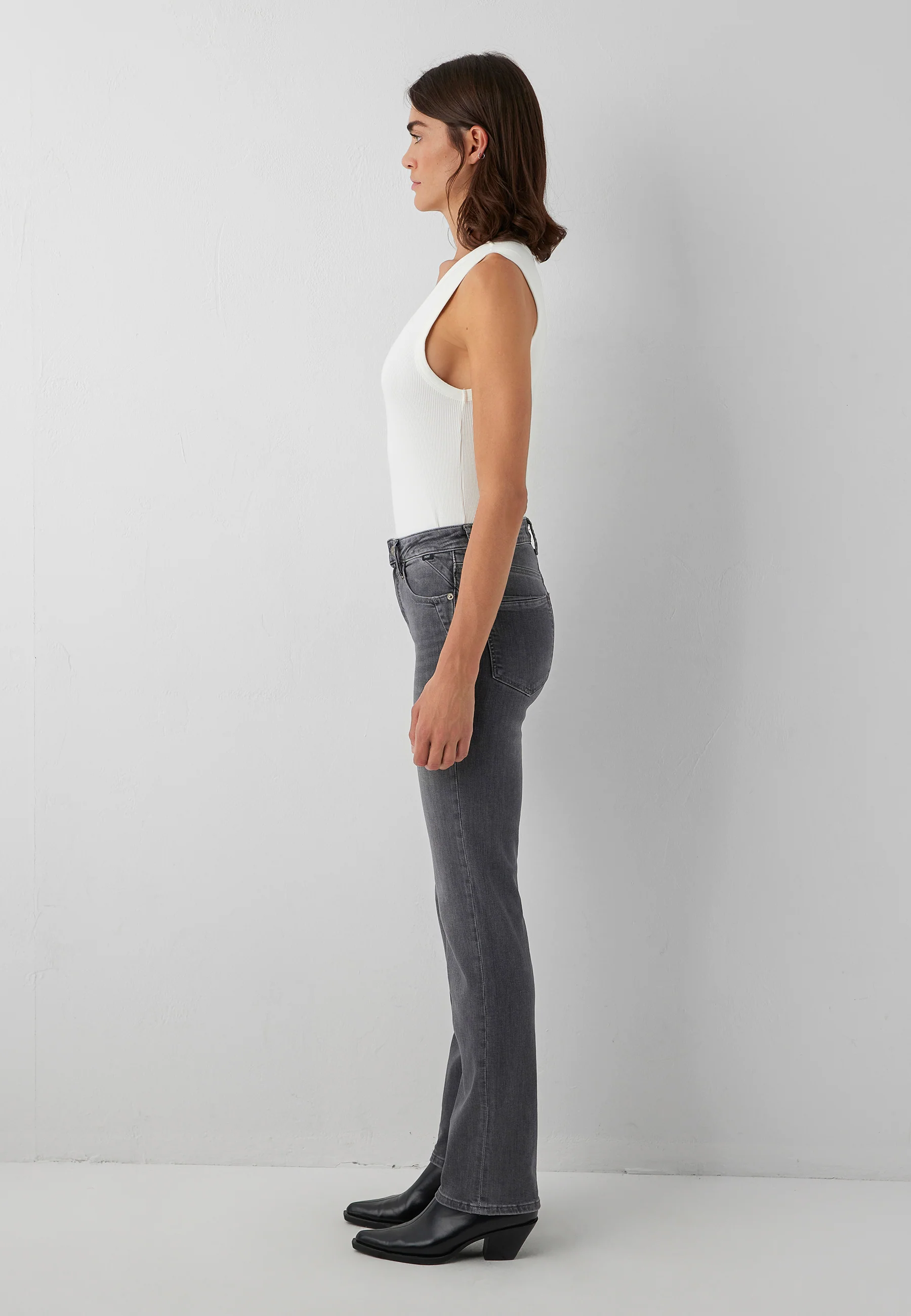 Mavi Jeans KENDRA | Mid-rise, Straight Leg LT Smoke Brushed