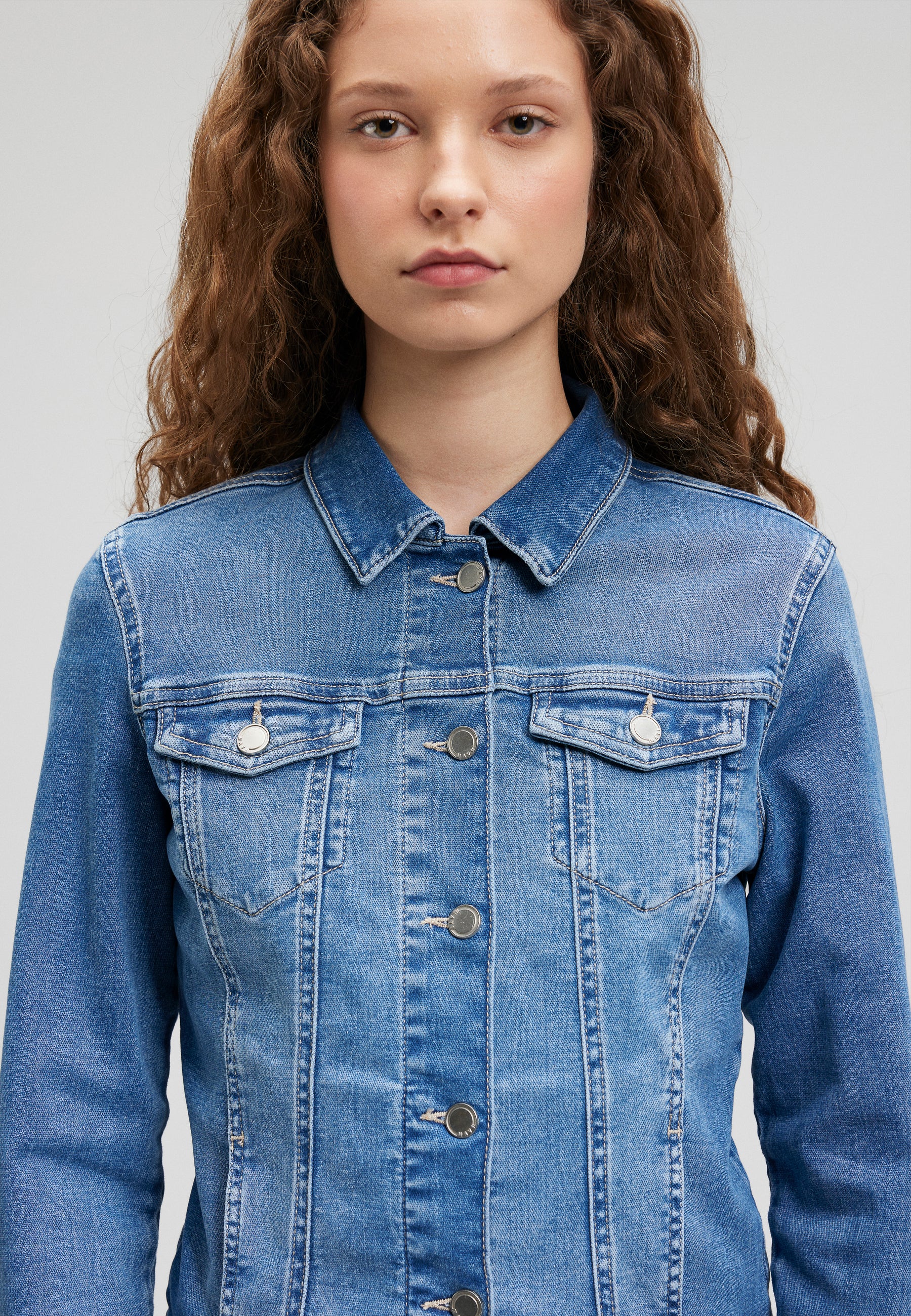 Mavi Jeansjacke DAISY | Basic Denim Jacke 11136-86781 mid brushed sporty Mavi Jeansjacke DAISY | Basic Denim Jacke 11136-86781 mid brushed sporty