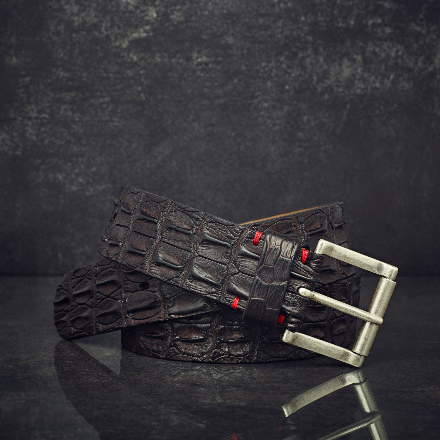 Luxuriöser Gürtel aus Krokodilleder von FAUSTO COLATO in braun Sonderbreite 4,5 cm Luxuriöser Gürtel aus Krokodilleder von FAUSTO COLATO in braun Sonderbreite 4,5 cm