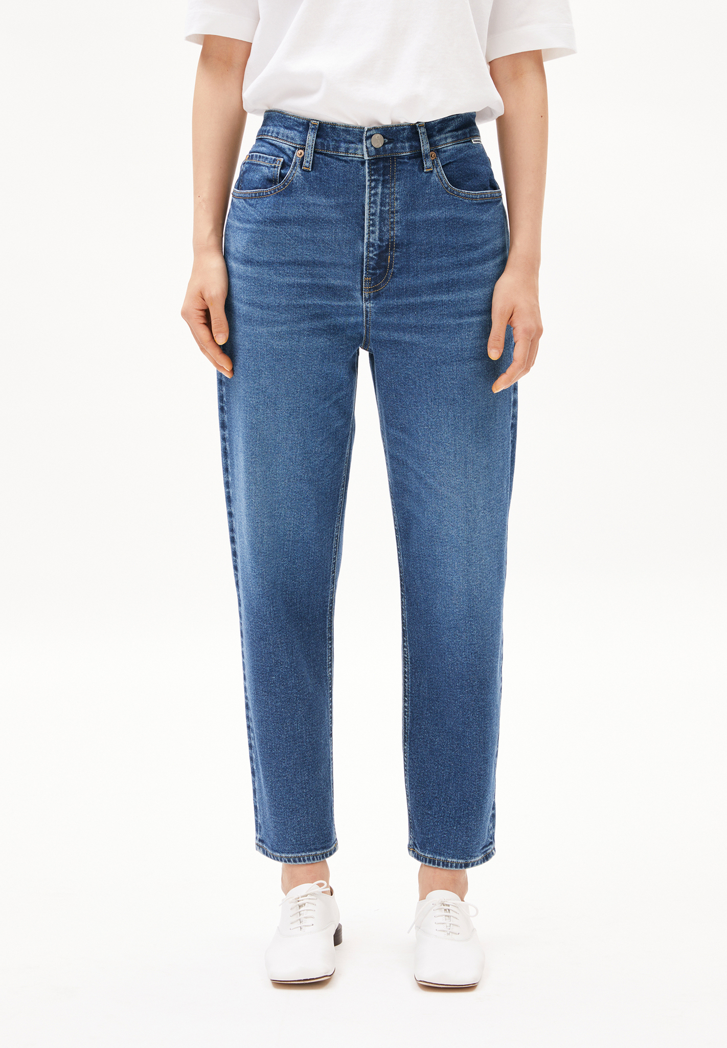 Armedangels MAIRAA Mom Jeans recycelter Baumwoll Mix Comfort-Stretch carme Armedangels MAIRAA Mom Jeans recycelter Baumwoll Mix Comfort-Stretch carme