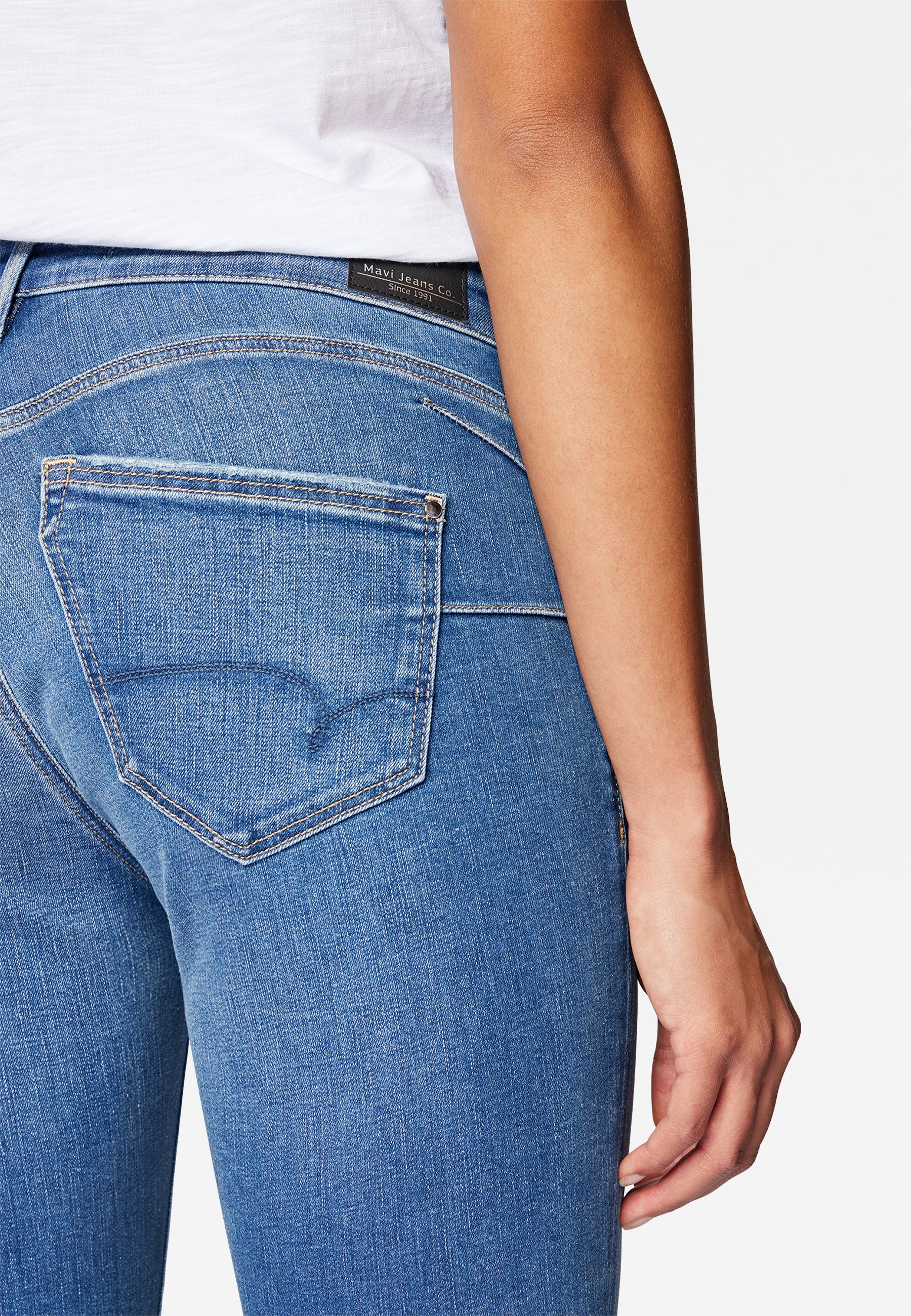 Mavi ADRIANA | Mid Rise, Super Skinny Jeans in Mid Distressed Glam Mavi ADRIANA | Mid Rise, Super Skinny Jeans in Mid Distressed Glam