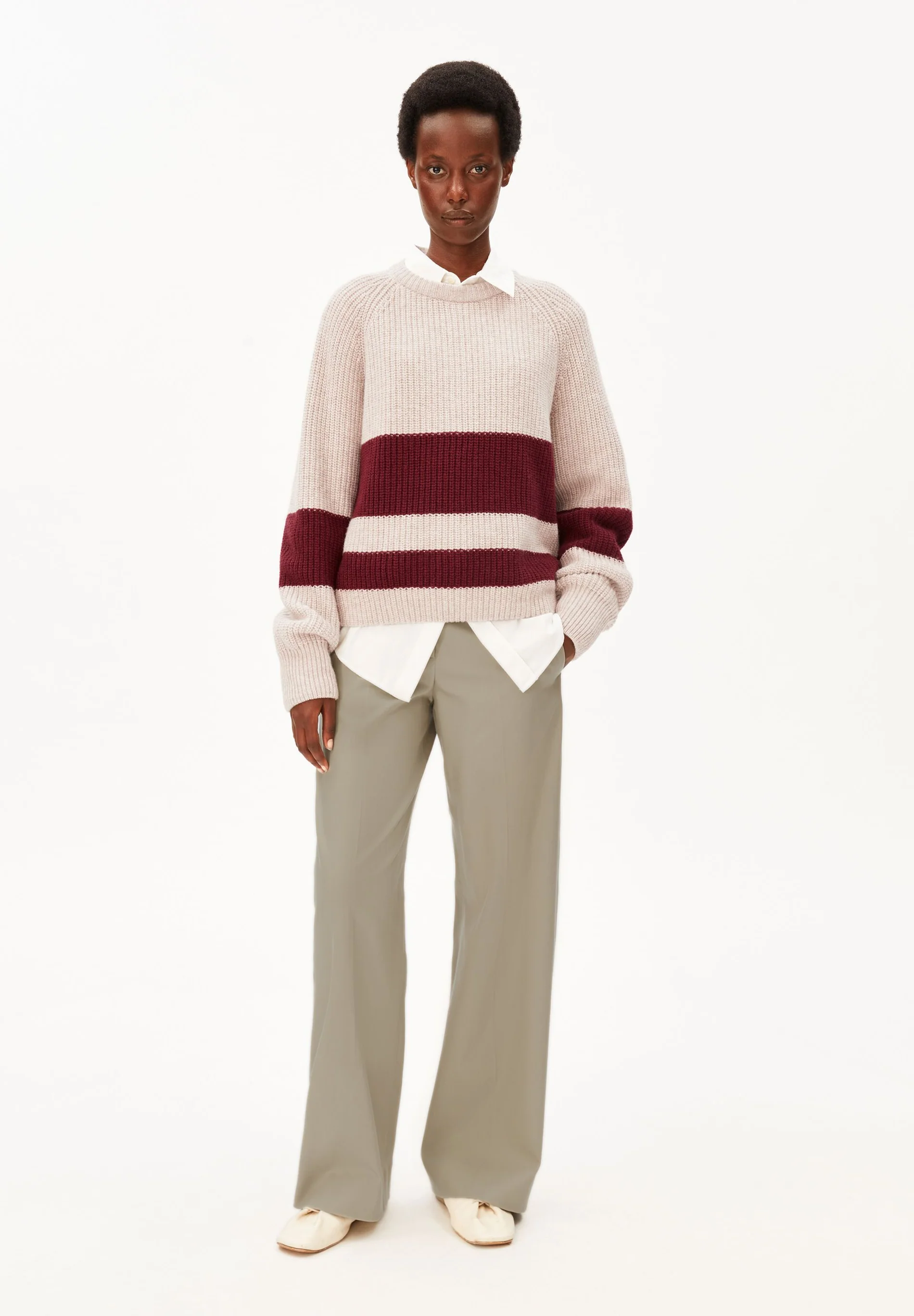Armedangals GESTREIFTER RIPP-STRICKPULLOVER  Bio-Woll Mix / Pullover in honey melange-velvet red