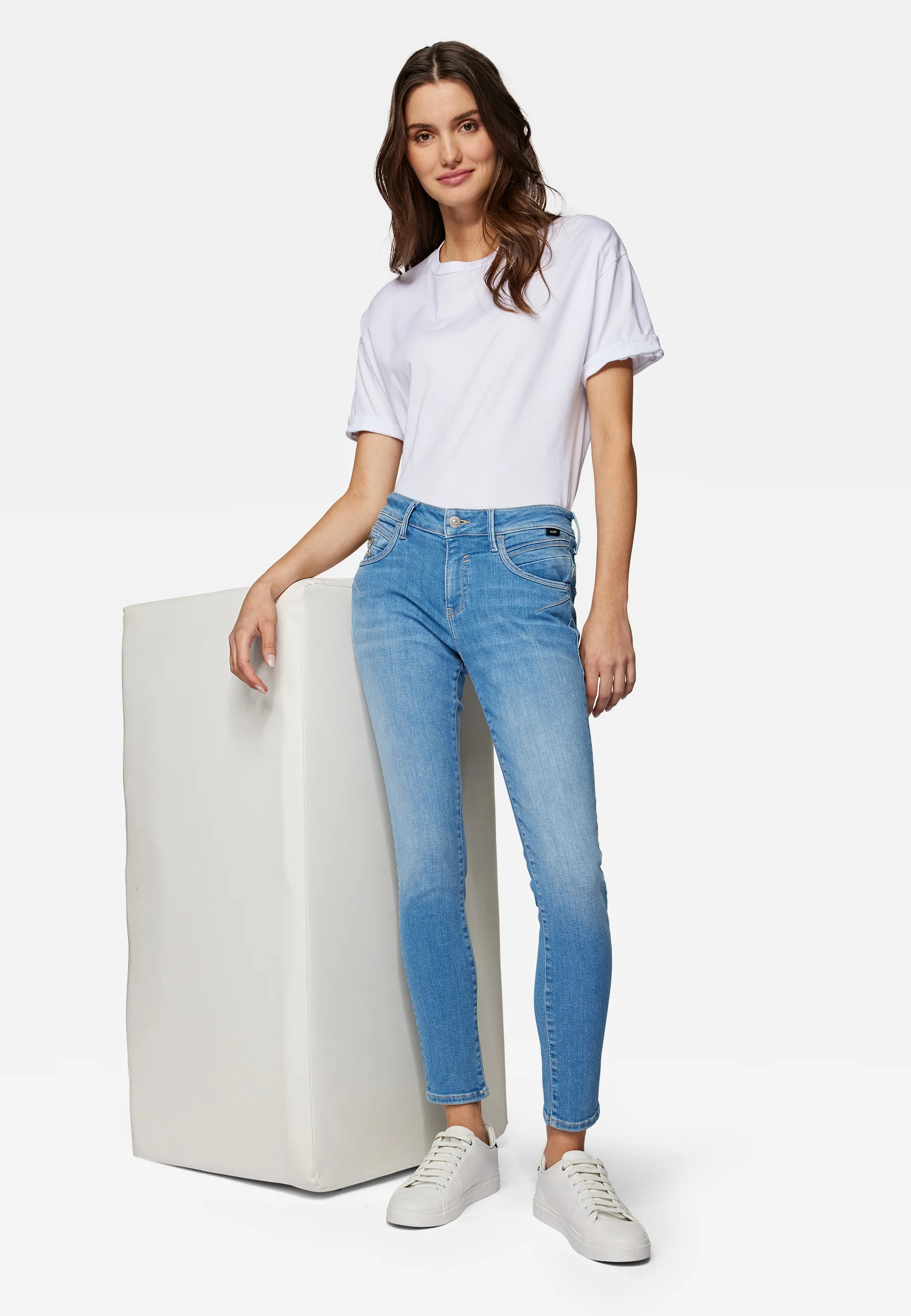 Mavi ADRIANA | Mid-Rise, Super Skinny in LT Blue Glam 