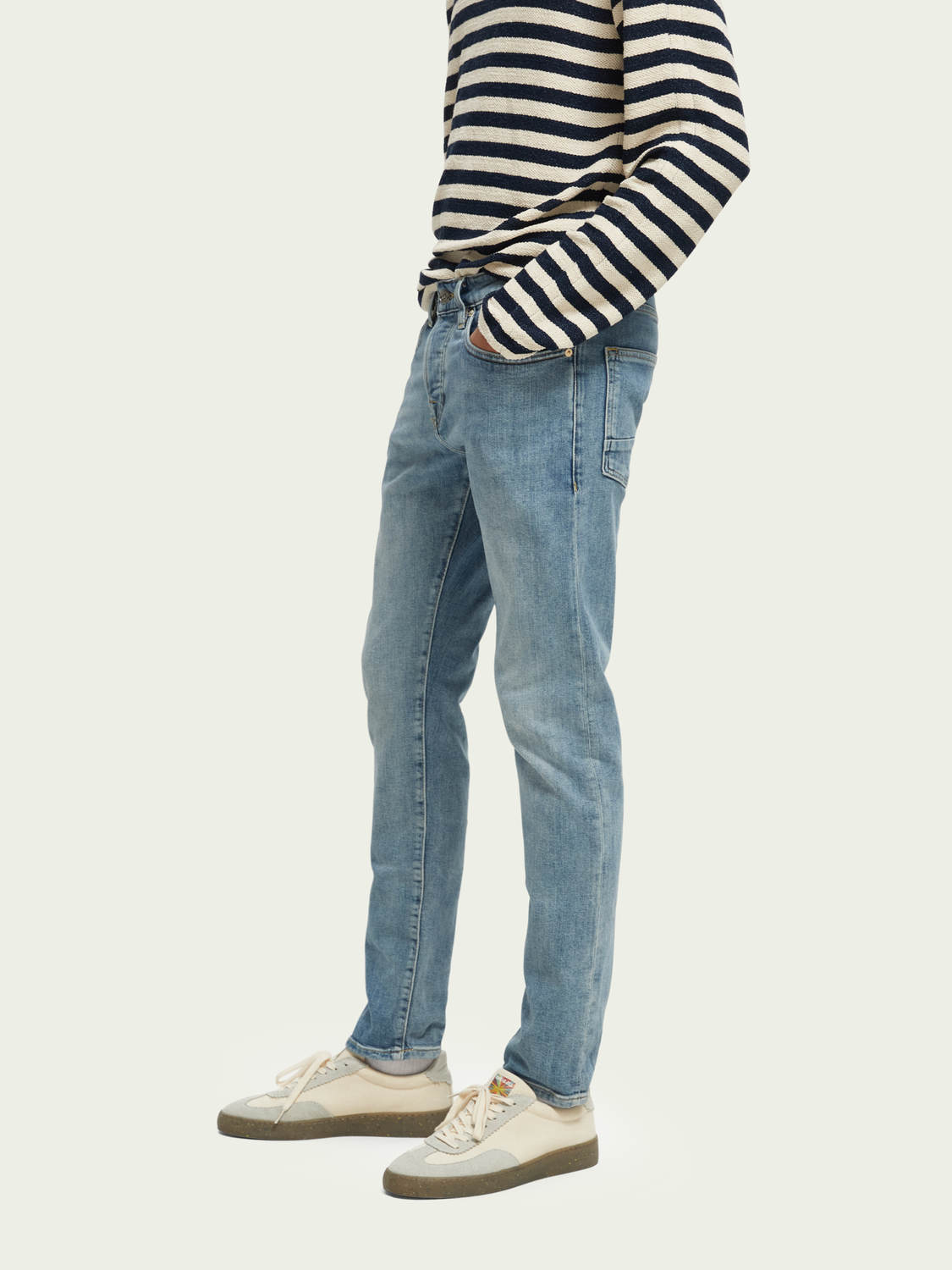 Scotch&Soda Ralston Regular Slim Fit Jeans aus Bio Baumwolle – in Aqua Blue Scotch&Soda Ralston Regular Slim Fit Jeans aus Bio Baumwolle – in Aqua Blue