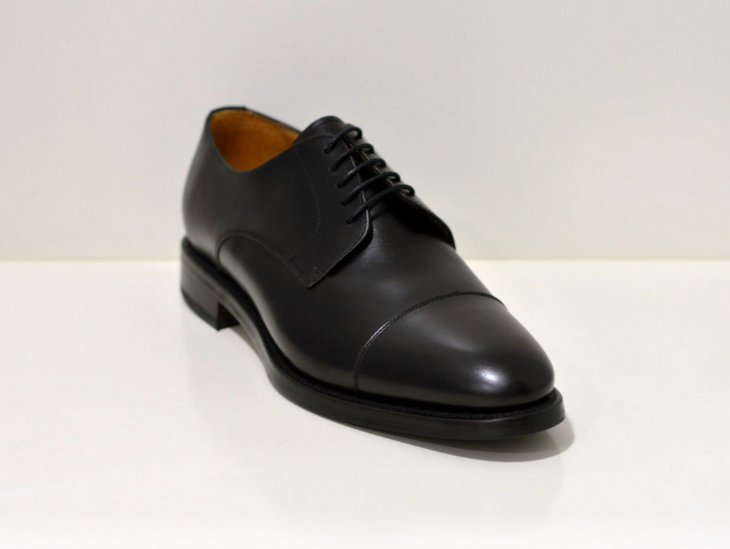  Berwick Rahmengenähter Blúcher Schuh mit Quernaht in schwarz 3012-K1 