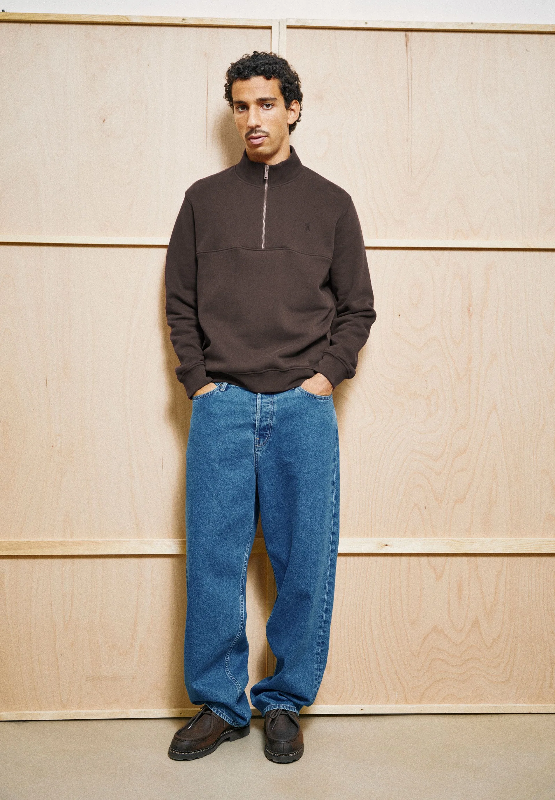 Armedagels WAARLO FLEECE TROYER 100% Bio-Baumwolle in claystone