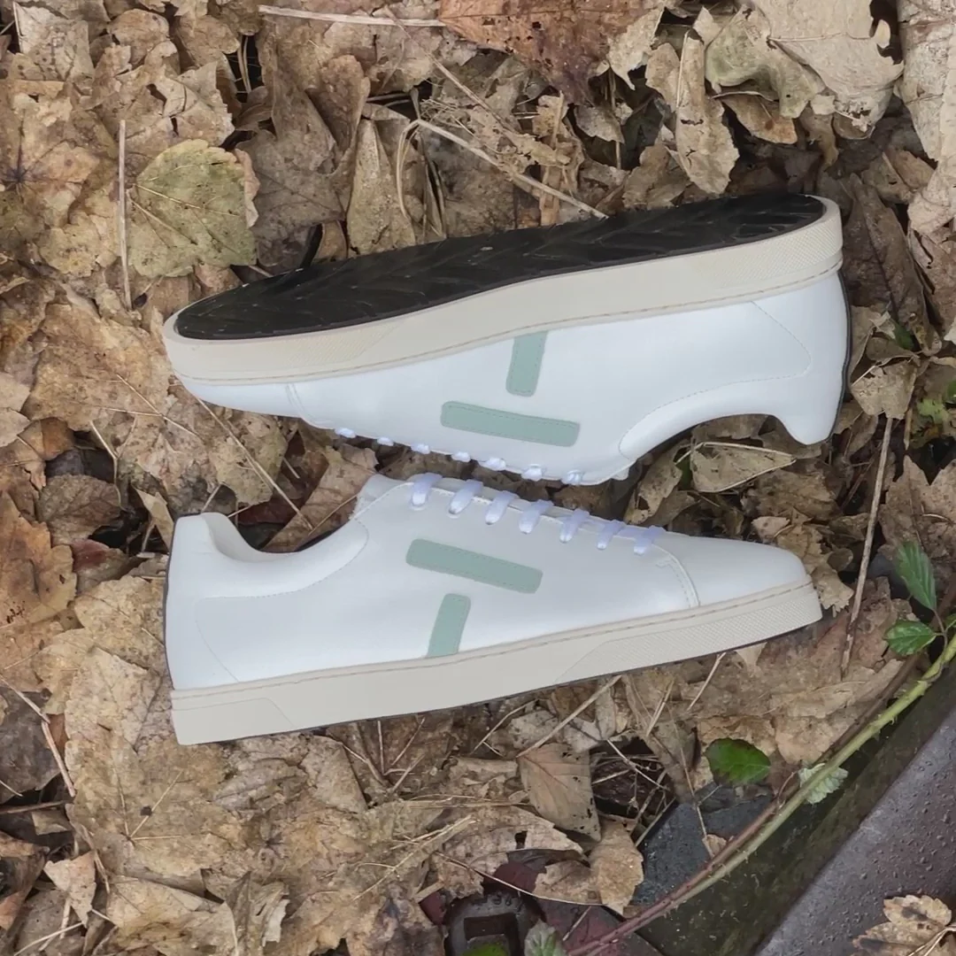 O.T.A Paris On The Asphalt Leder Sneaker KELWOOD in weiß /menthol