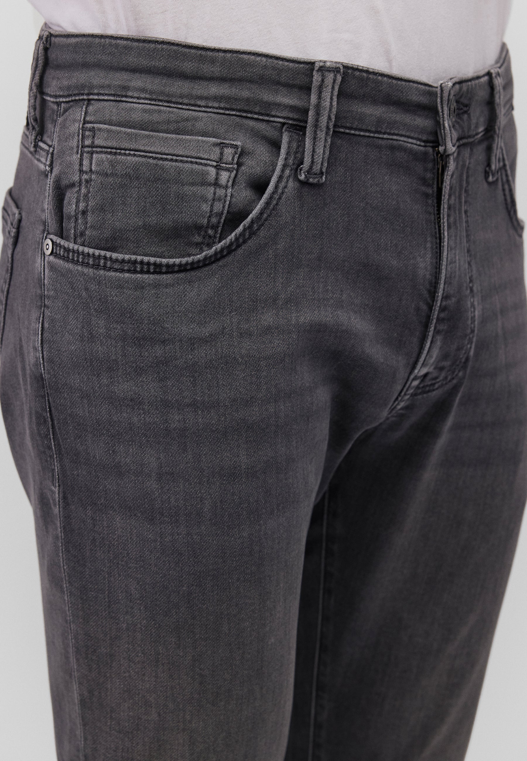 Mavi Jeans MARCUS | Slim Straight Leg, Zip Fly Smoke Brushed Sporty
