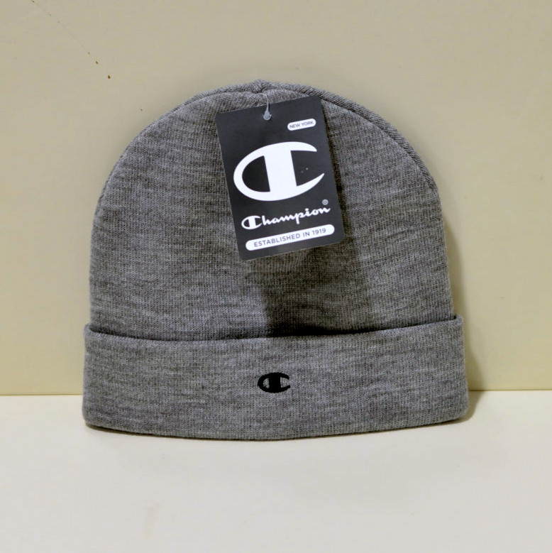 Champion Beanie Mütze Strickmütze Unisex Hat in hellgrau