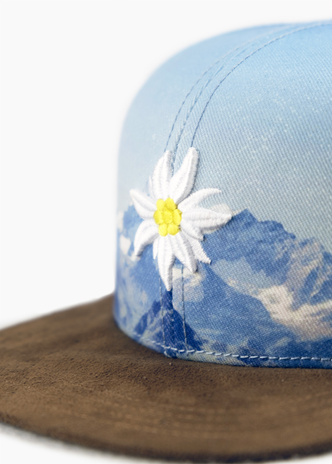 bavarian caps "Edelweiß Bergliebe" - Cap hellblau (Snapback) bavarian caps "Edelweiß Bergliebe" - Cap hellblau (Snapback)